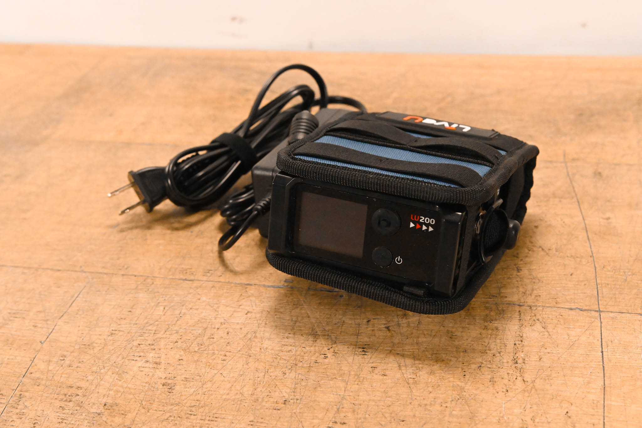 LiveU LU200 Camera-Mount Unit w/ SDI/HDMI Inputs