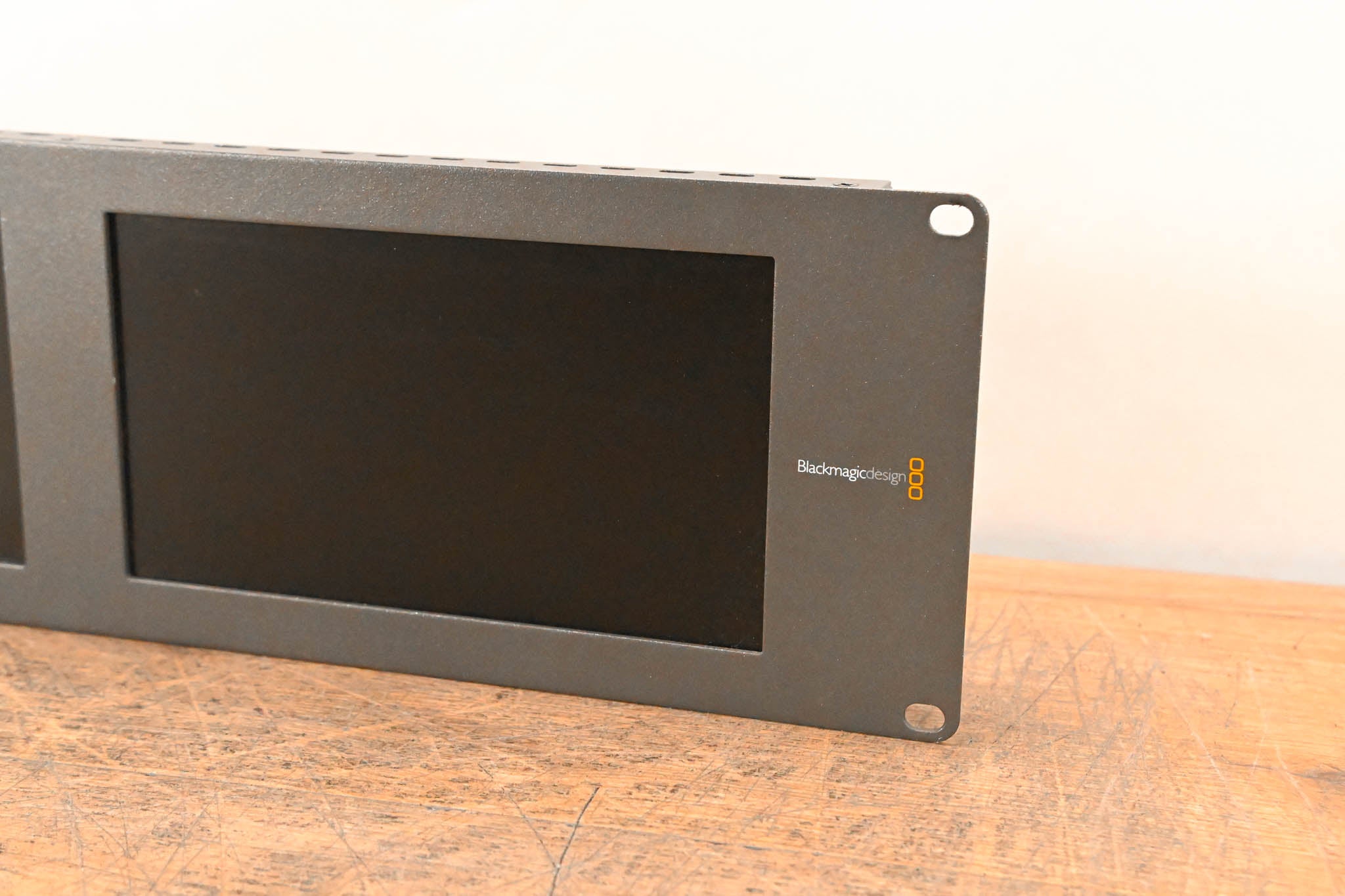 Blackmagic Design Smartview Duo Dual 8" LCD Monitors (NO POWER SUPPLY)