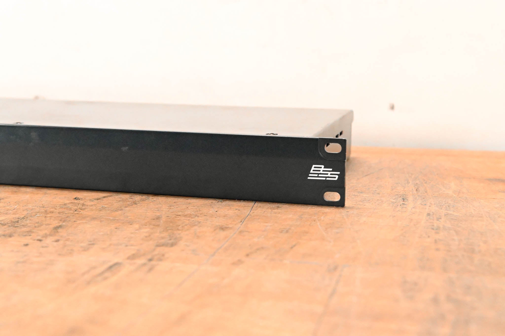 BSS London BLU-BOB2 8-Channel Break-Out Box Output Expander (NO PSU)