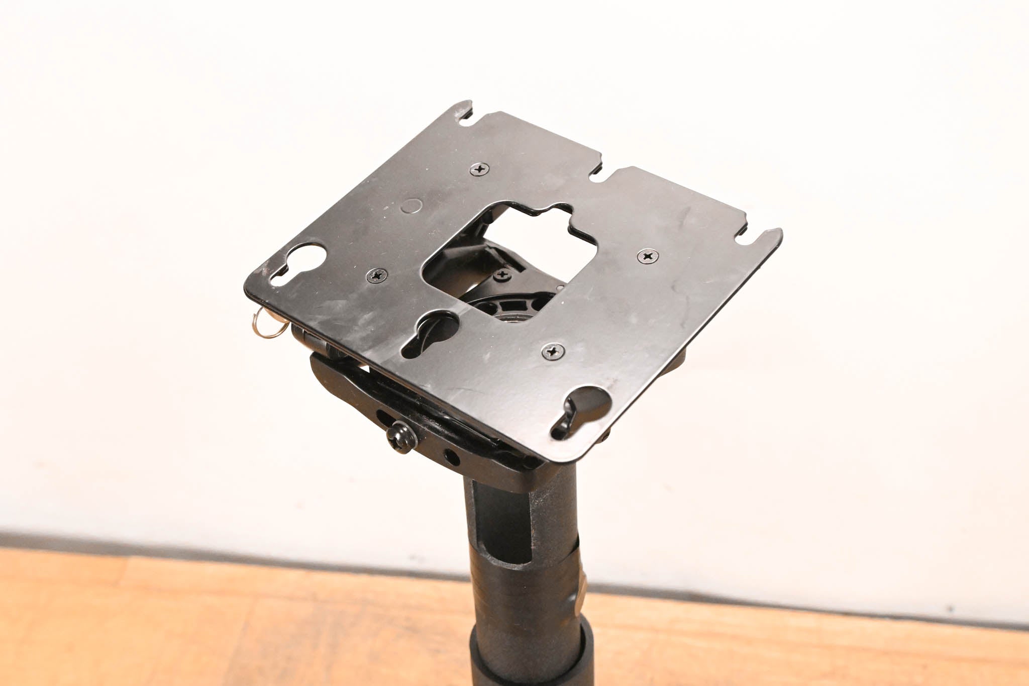 Chief RPMA000 Projector Mount System w/ CMS009012 Column & CMA345 Plate