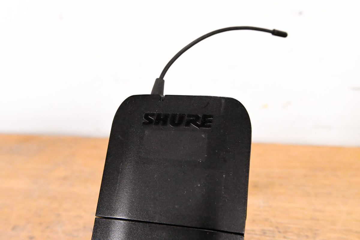 Shure BLX1 Wireless Bodypack Transmitter - H9 Band: 512-542 MHz