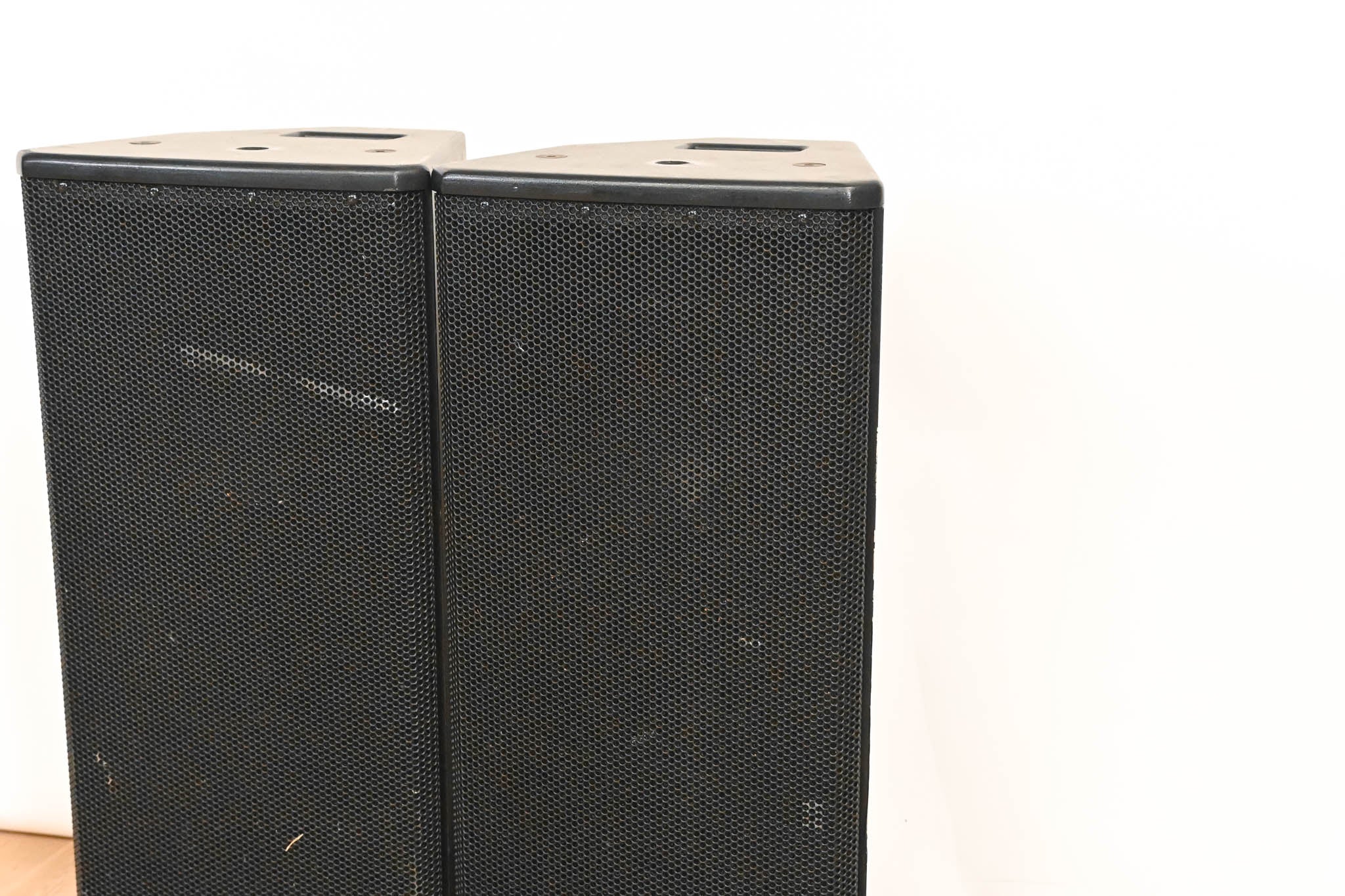 Yamaha IF2208 Dual 8" 2-Way Full-Range Loudspeaker (PAIR)