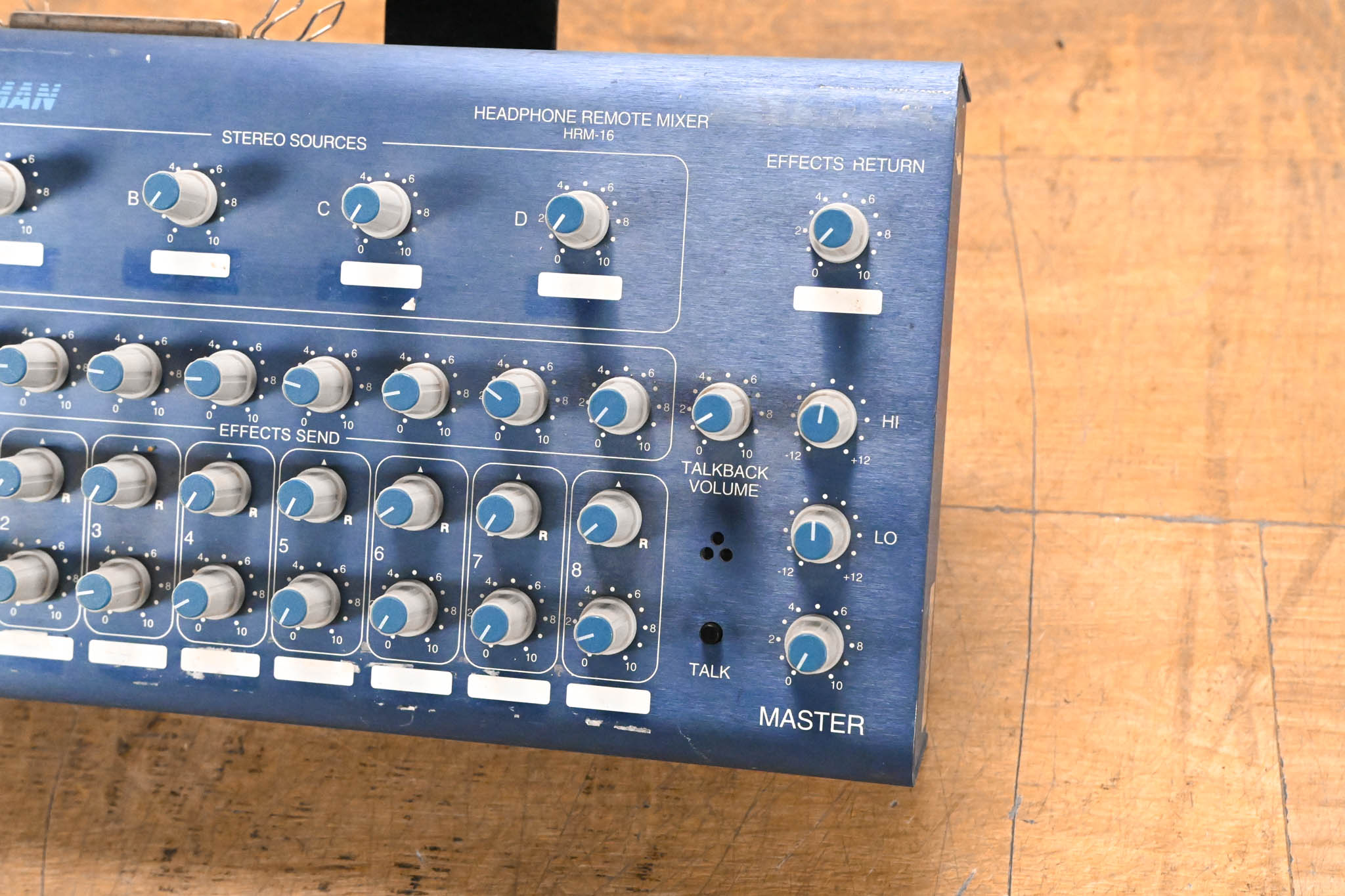 Furman HRM-16 16-Channel Headphone Mixing Station