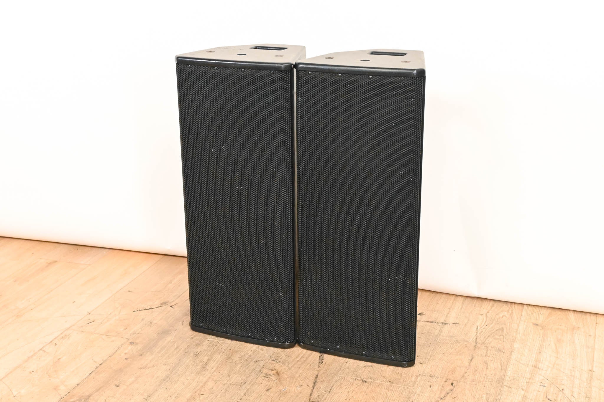 Yamaha IF2208 Dual 8" 2-Way Full-Range Loudspeaker (PAIR)