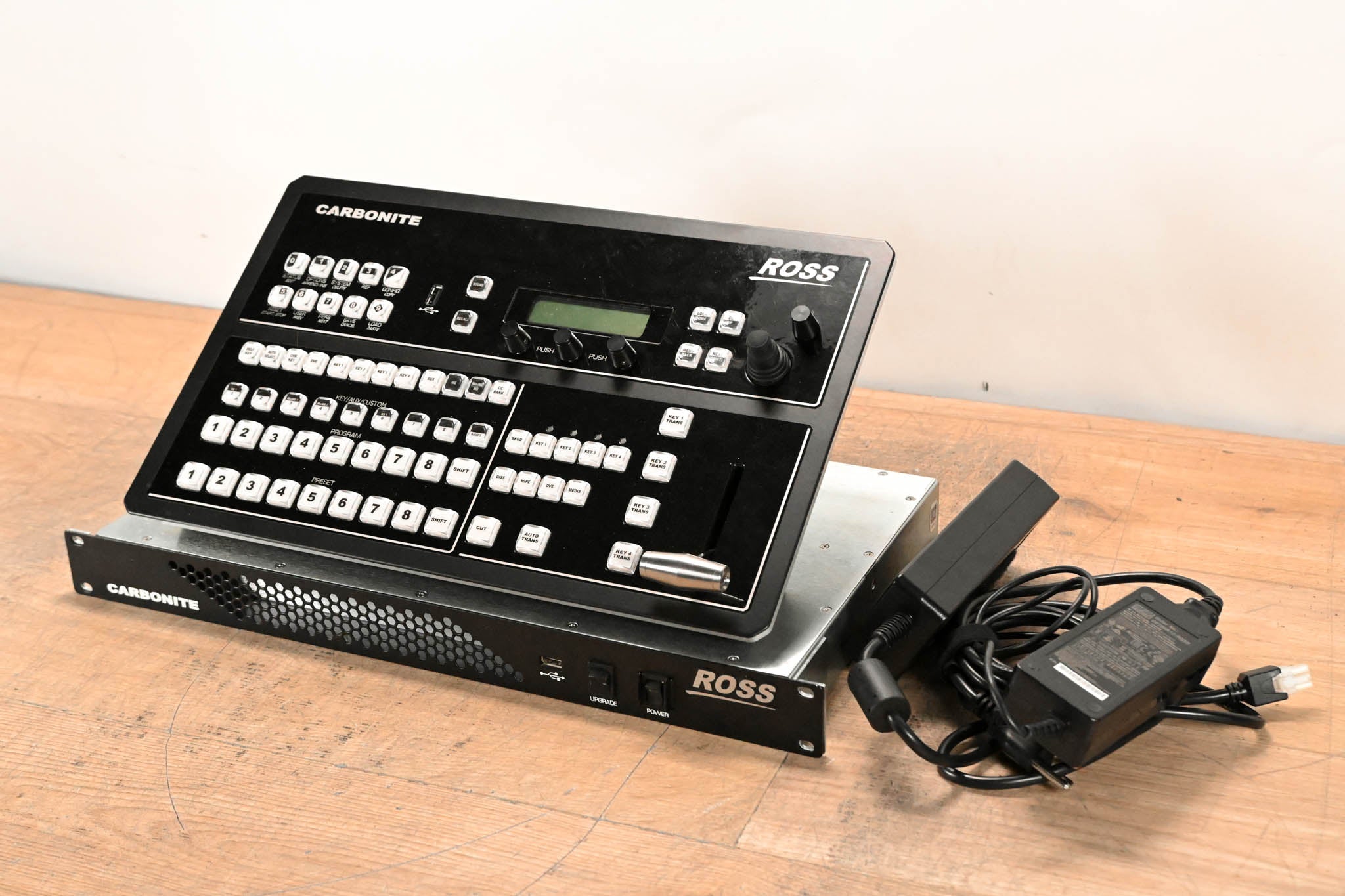 Ross Carbonite Black 109 Frame w/ Black 9 Panel