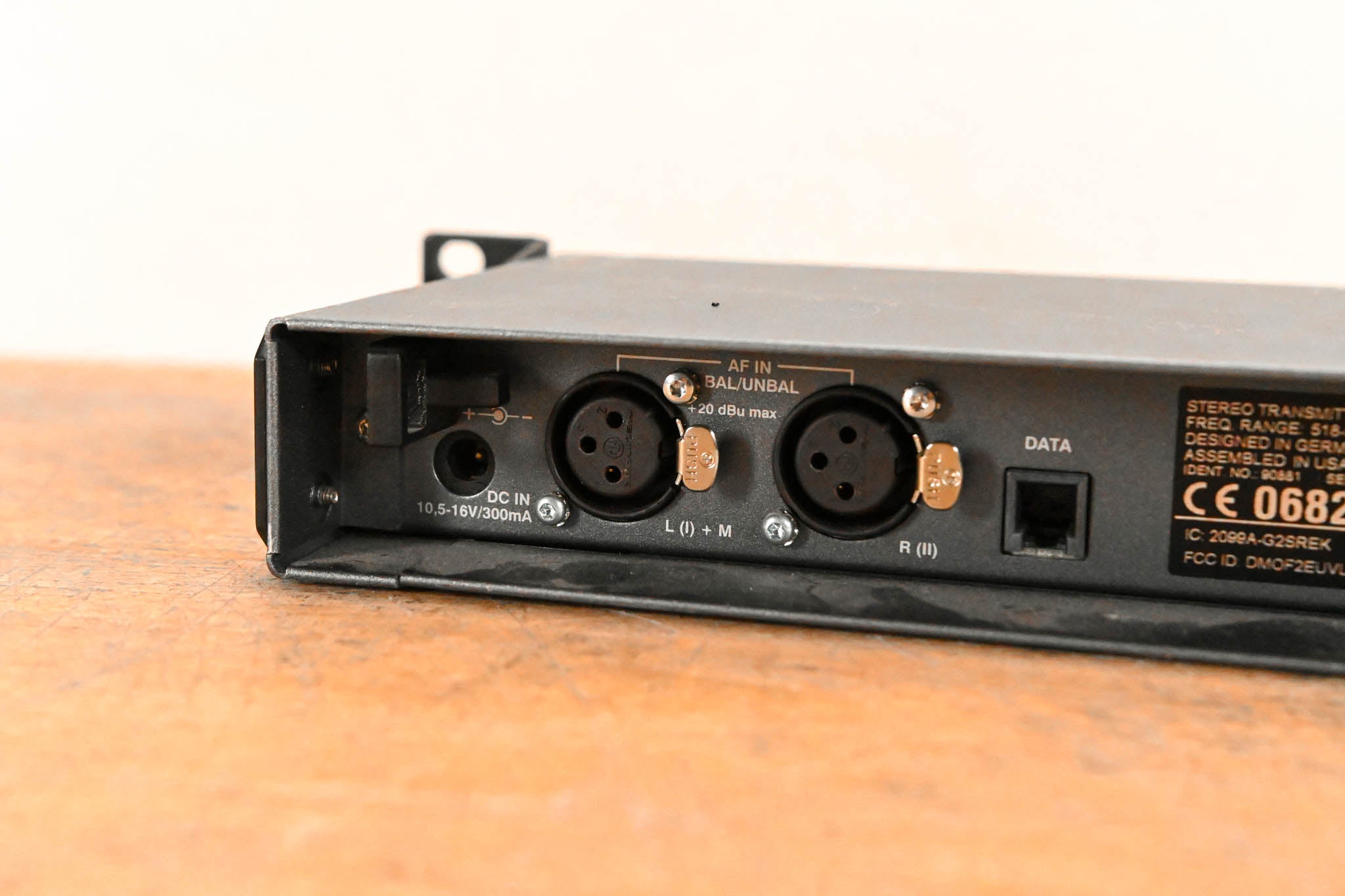 Sennheiser SR 300 IEM G2 Wireless Transmitter - A Range NO POWER SUPPLY