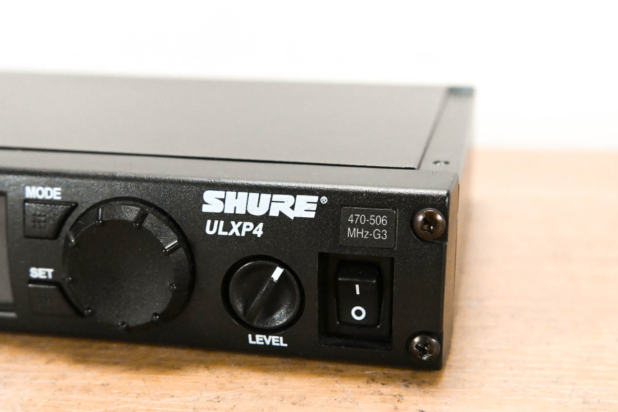 Shure ULXP4 Wireless Receiver - G3 Band: 470-506 MHz (NO POWER SUPPLY)