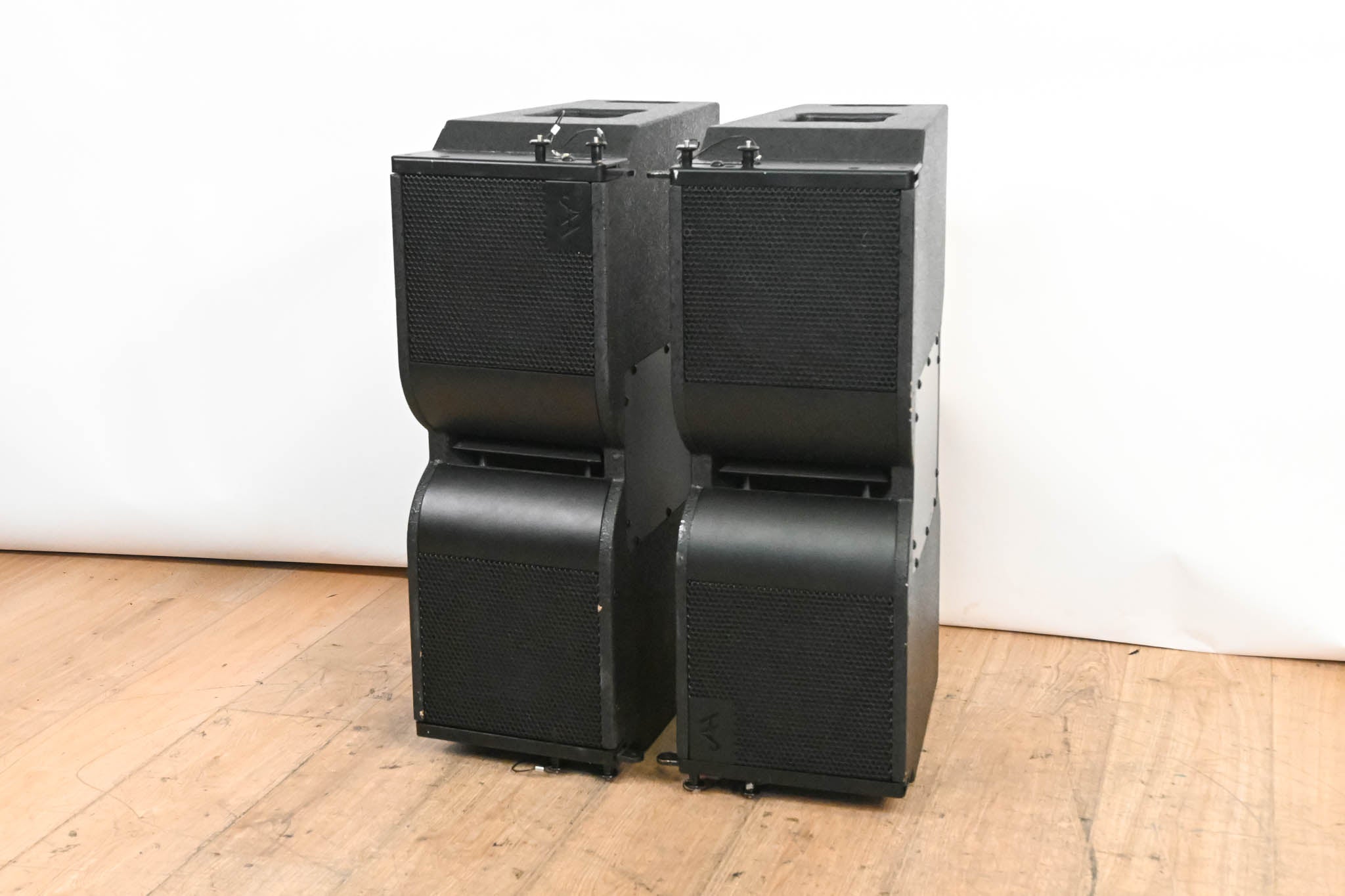 JAH Audio JLA208 Pro Tri-Amplified Passive Line Array (PAIR)