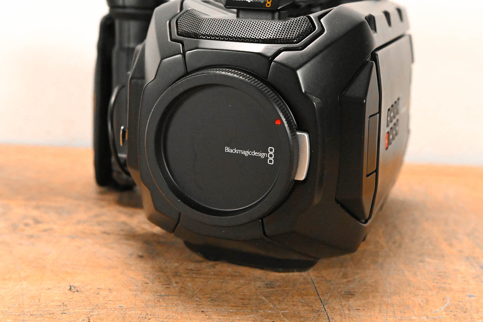 Blackmagic Design Ursa Mini 4K Digital Cinema Camera (PL Mount)