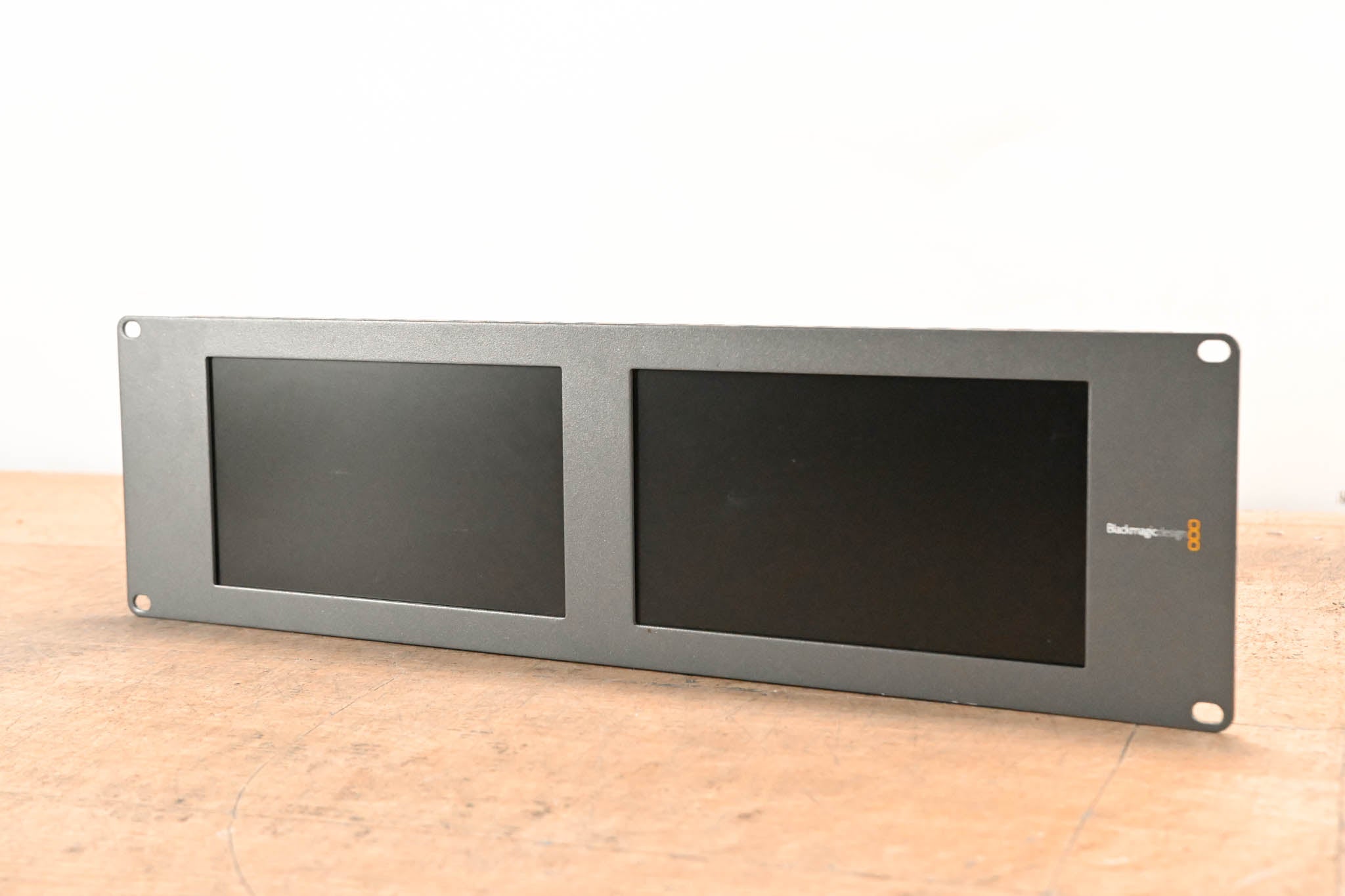 Blackmagic Design Smartview Duo 2 Dual 8" LCD Monitors (NO POWER SUPPLY)