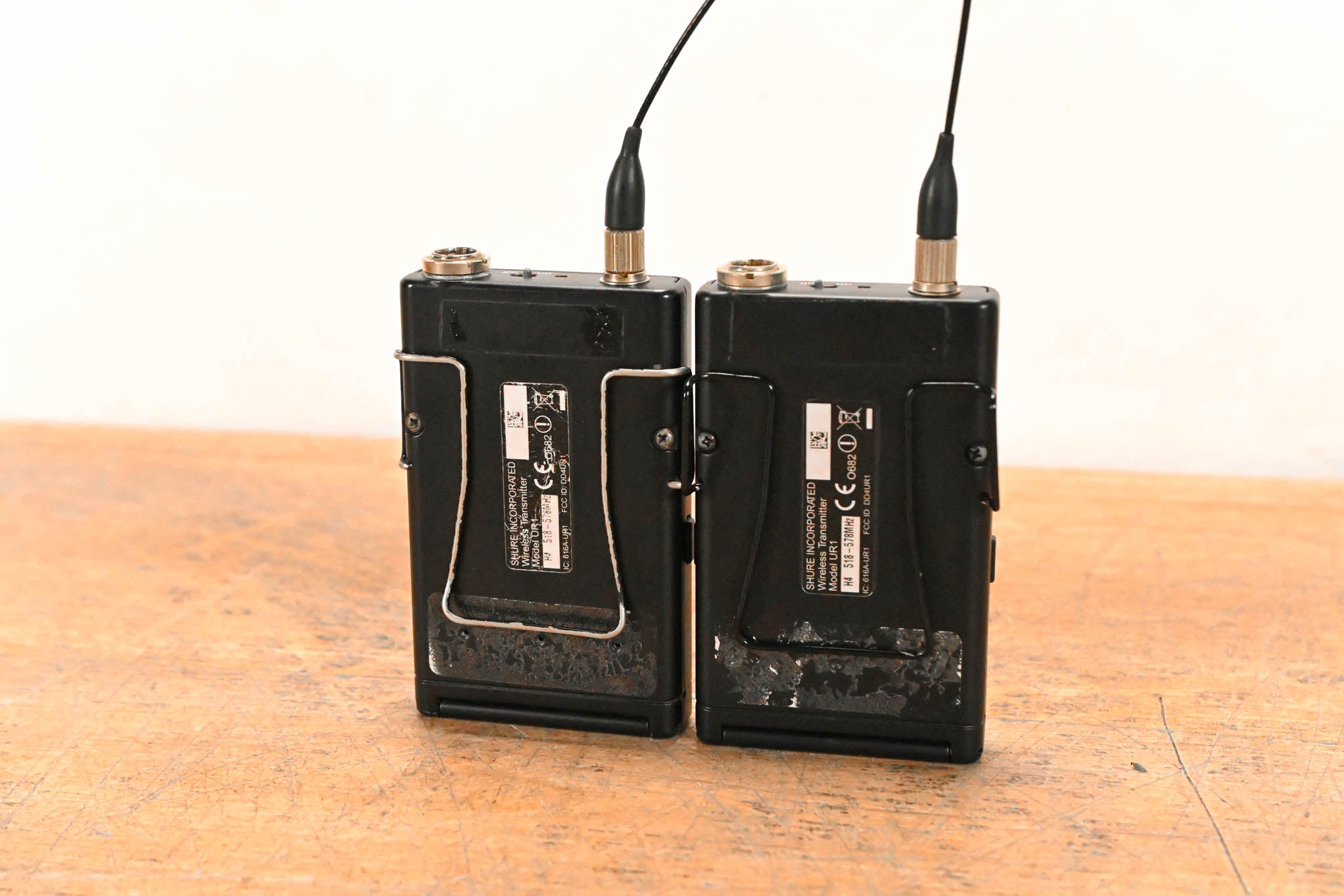 Shure UR4D Wireless Receiver w/ two UR1 Bodypack Transmitters - H4 Band