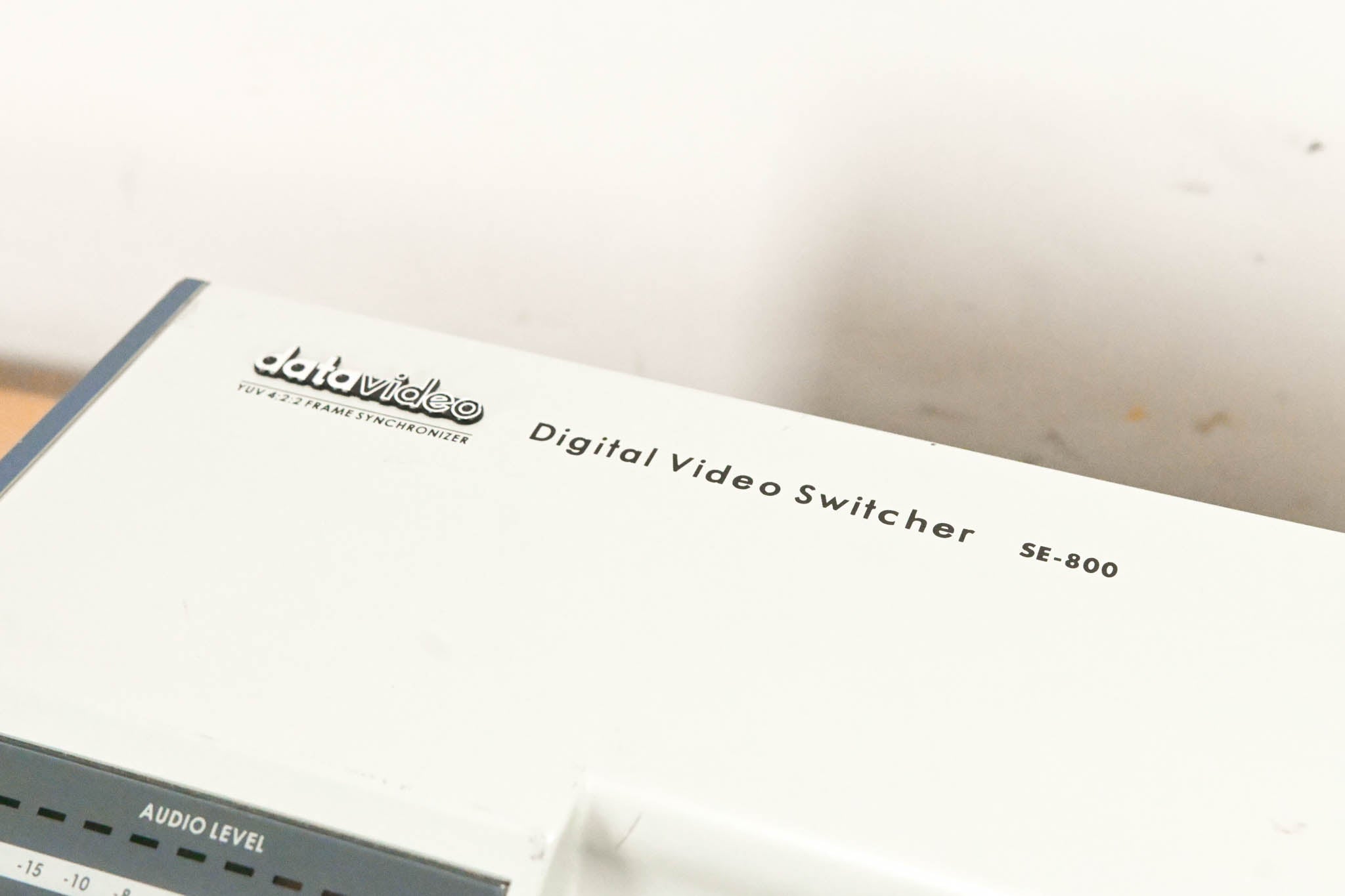 Datavideo SE-800 4-Channel Digital Video Switcher (NO POWER SUPPLY)