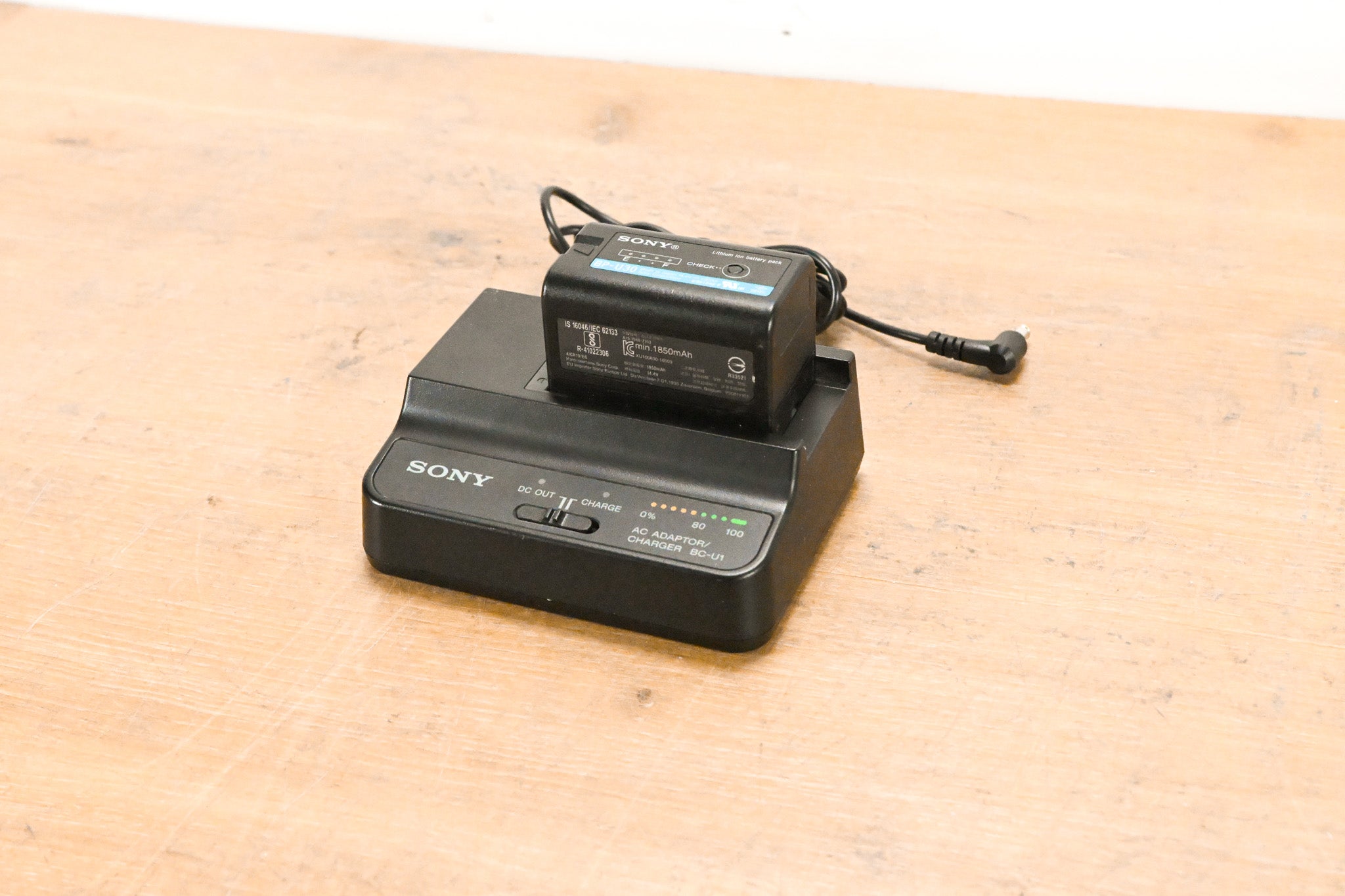 Sony BC-U1 AC Adapter/Charger with BP-U30 Battery (NO POWER SUPPLY)