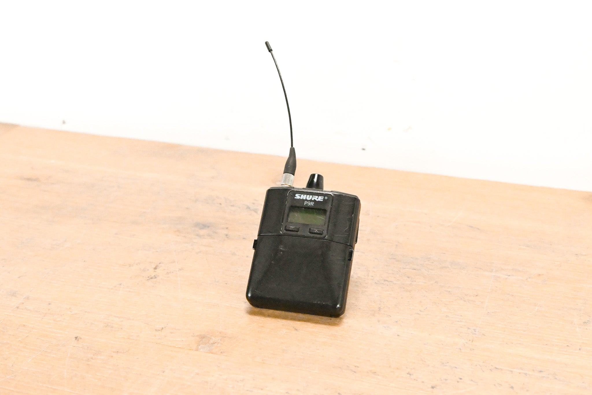 Shure PSM 900 Wireless IEM System L6 Band: 656-692 MHz (NO POWER SUPPLY)