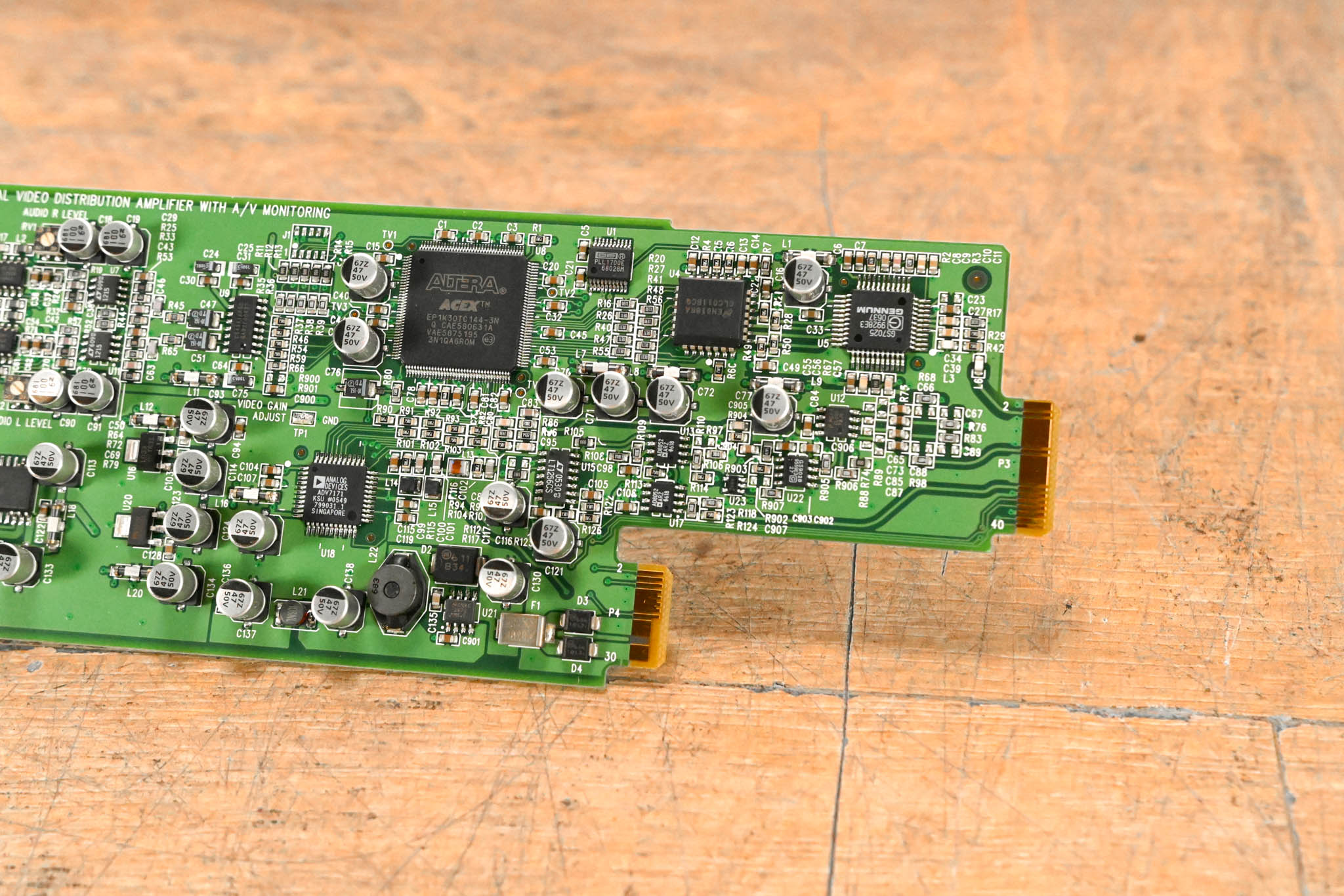 Miranda SDA-1162 Reclocked SDI Distribution Amplifier Module