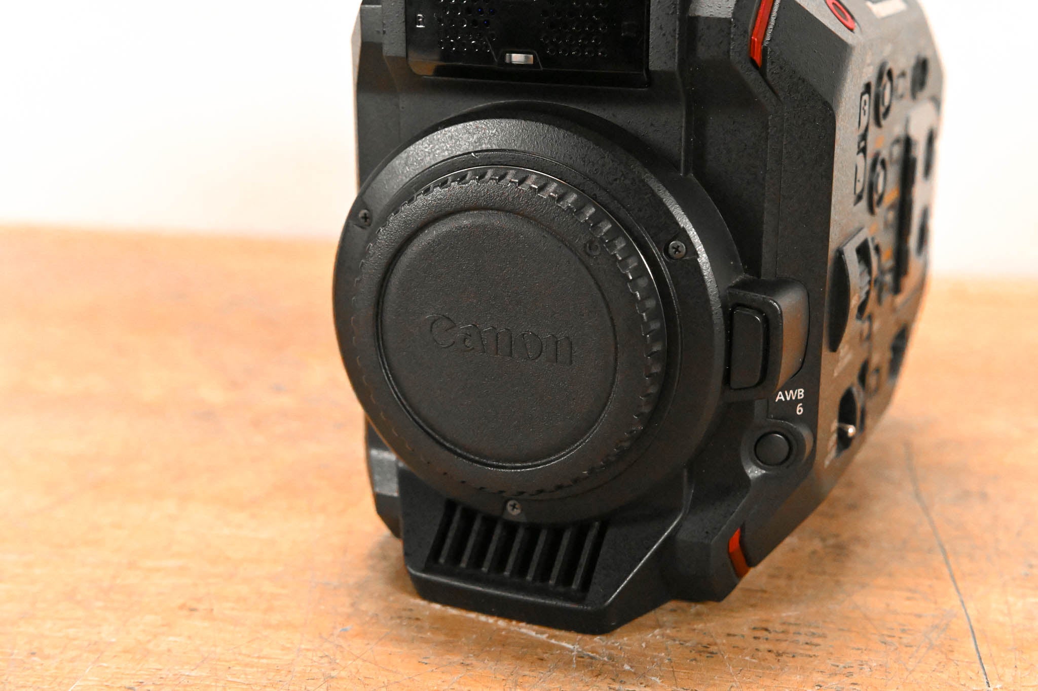 Panasonic AU-EVA1 Compact 5.7K Super 35mm Cinema Camera