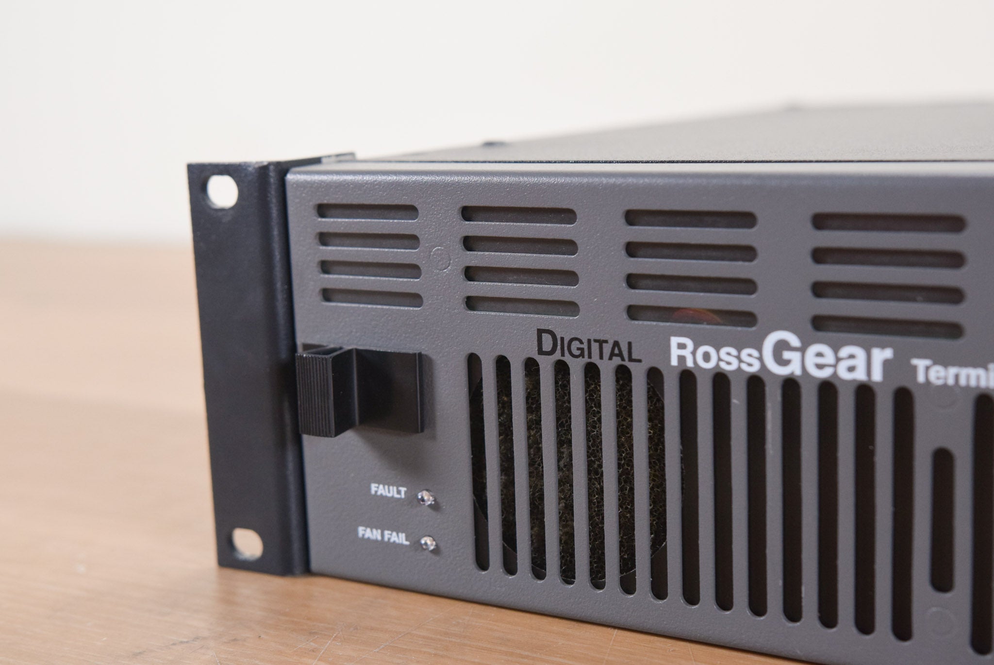 Ross DFR-8110A Digital RossGEAR Terminal