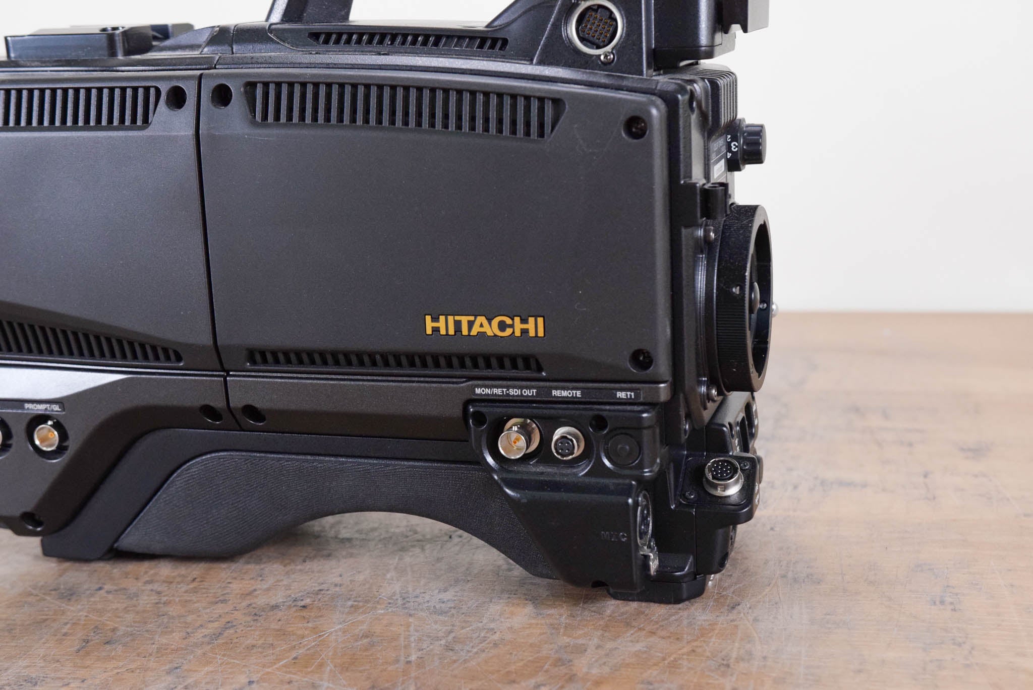 Hitachi Z-HD5000 HDTV Camera with CA-HF1000 Camera Adaptor