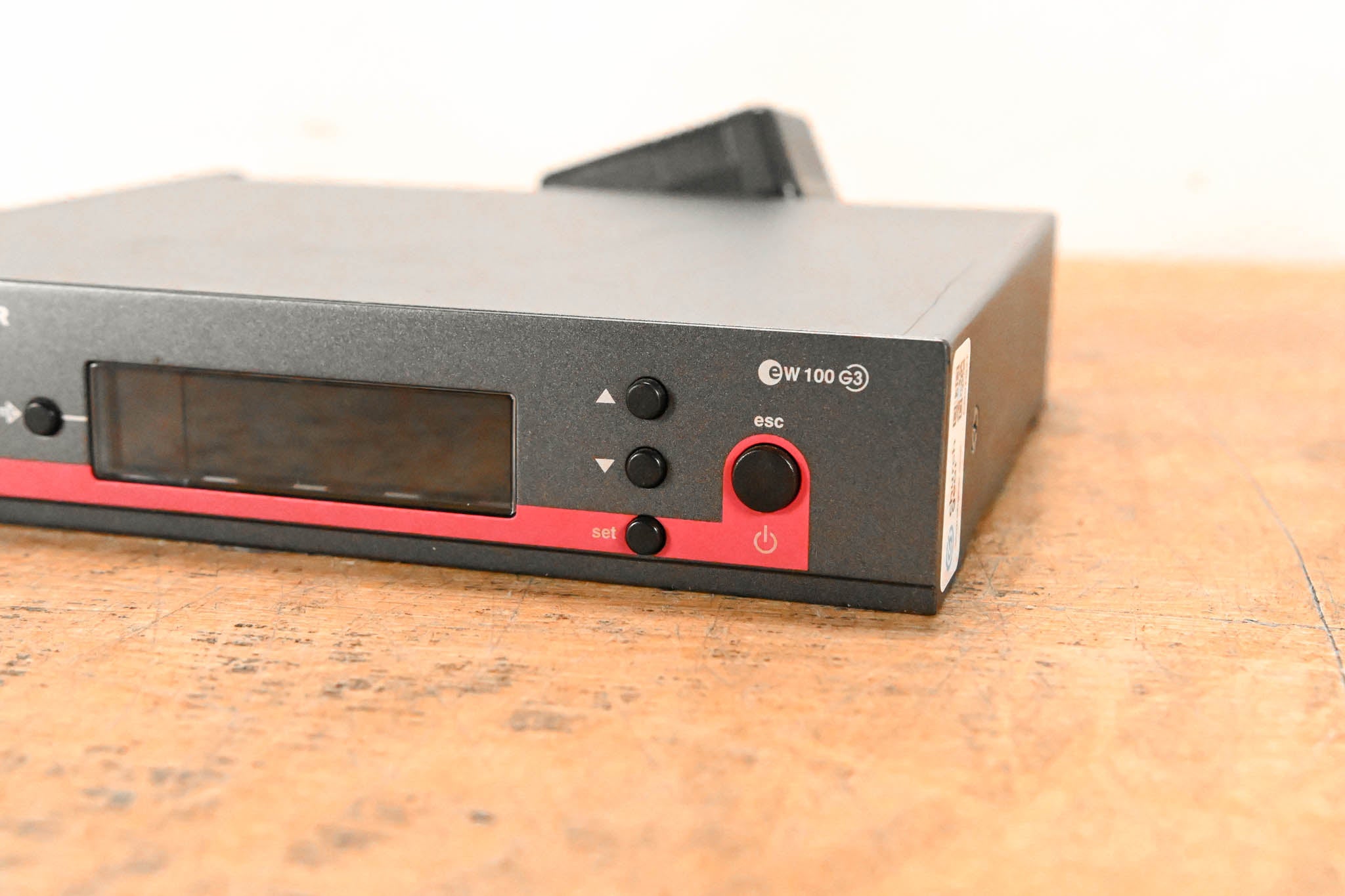 Sennheiser EM 100 G3 Wireless Receiver - A Range: 516-558 MHz