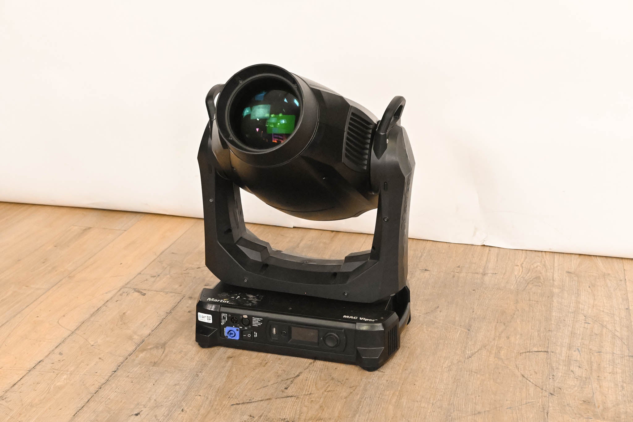 Martin MAC Viper Profile High Output Discharge-Based Moving Light