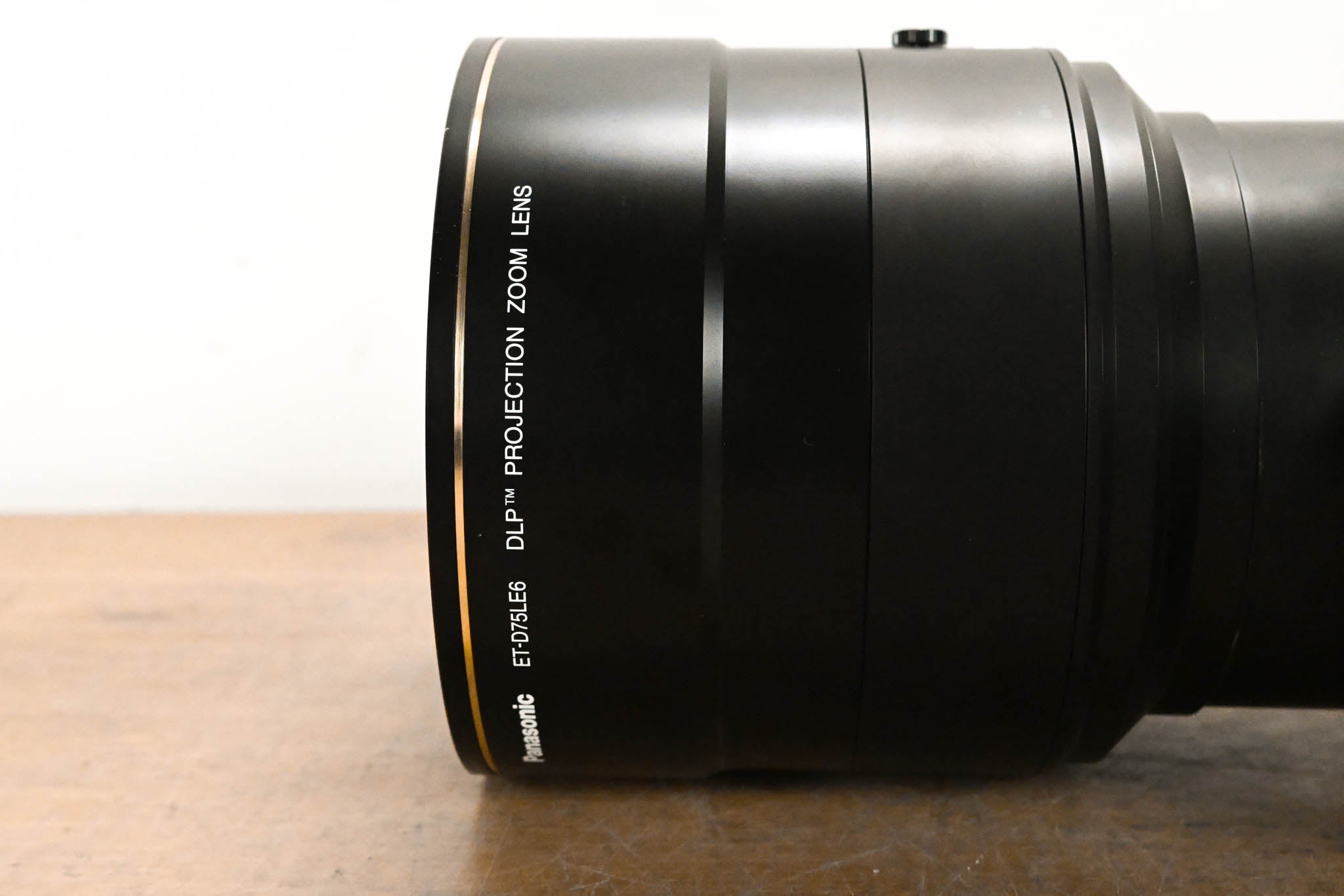 Panasonic ET-D75LE6 3-Chip DLP Projector Zoom Lens
