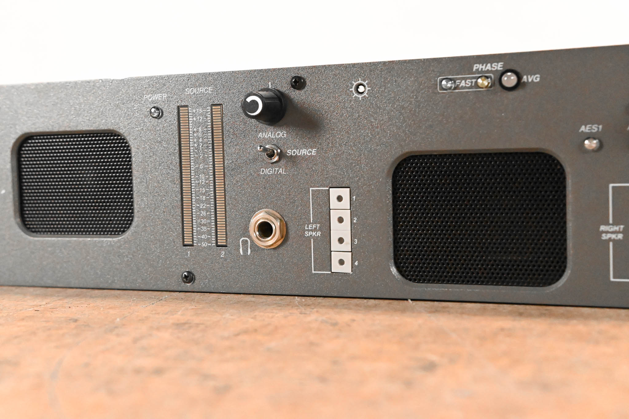 Wohler Technologies AMP2-VSDA Digital Audio Monitor Panel