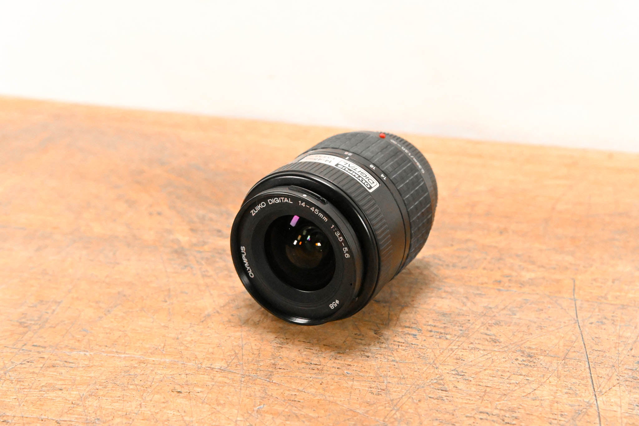 Olympus 14-45mm f/3.5-5.6 Zuiko Digital Zoom Lens