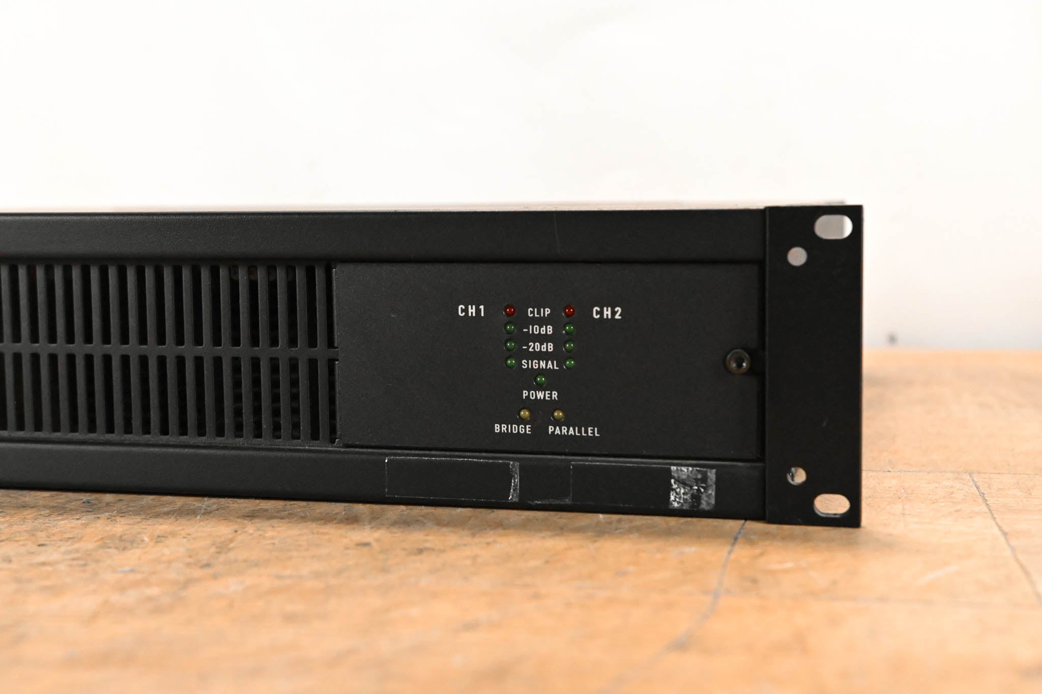 QSC CX702 2-Channel 700W Power Amplifier
