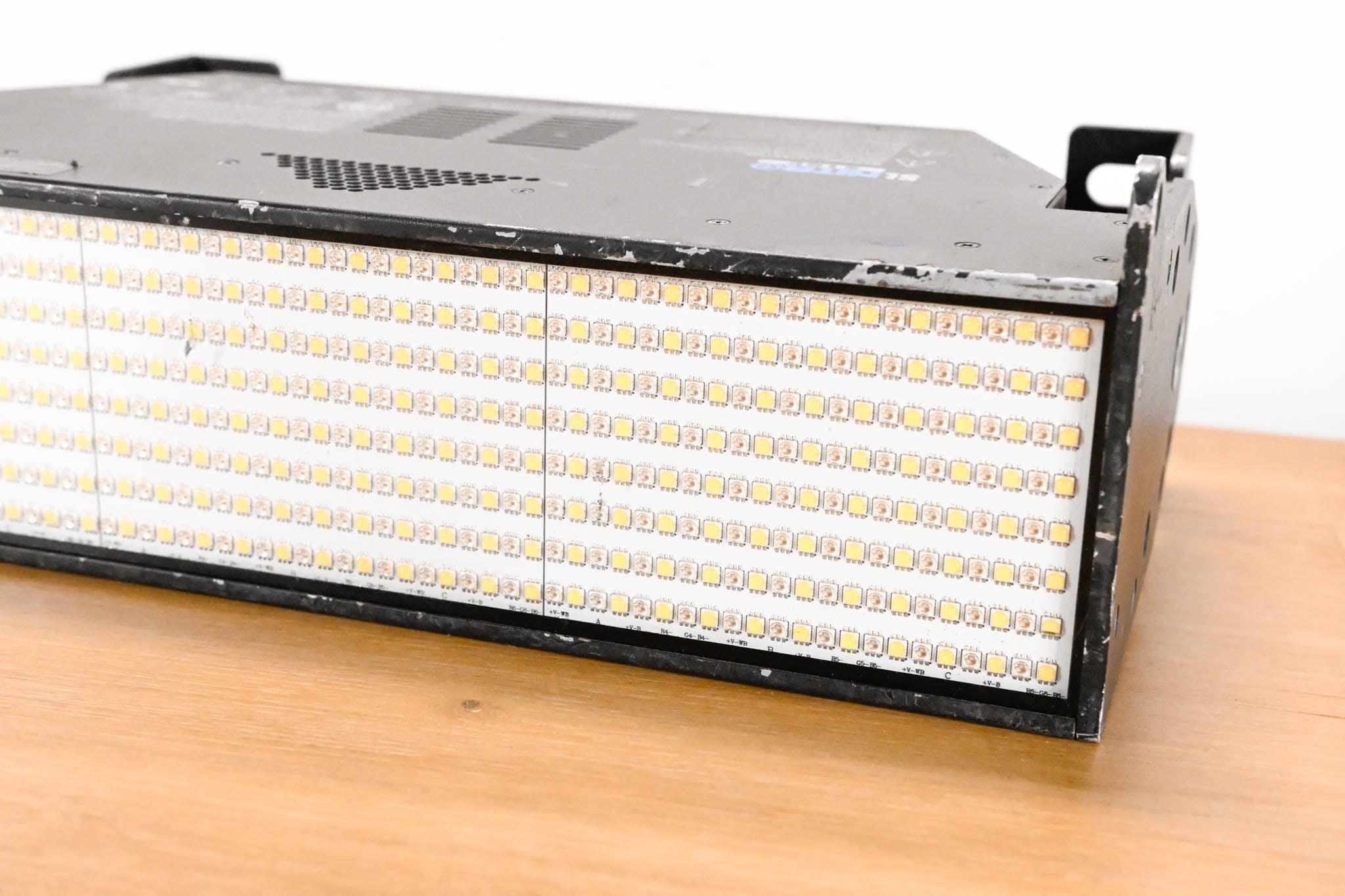 Philips Showline SL Nitro 510C RGBW LED Strobe Light