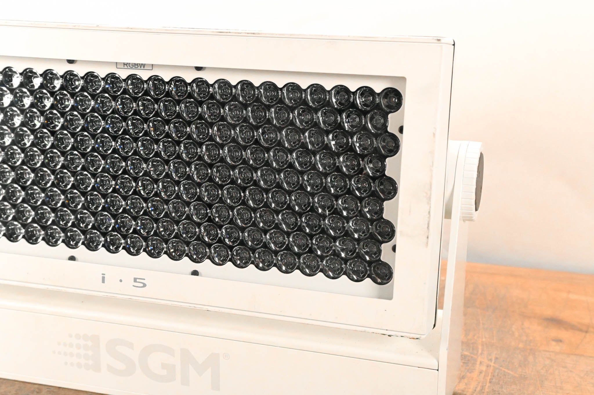 SGM i·5 RGBW POI Outdoor LED Wash Light