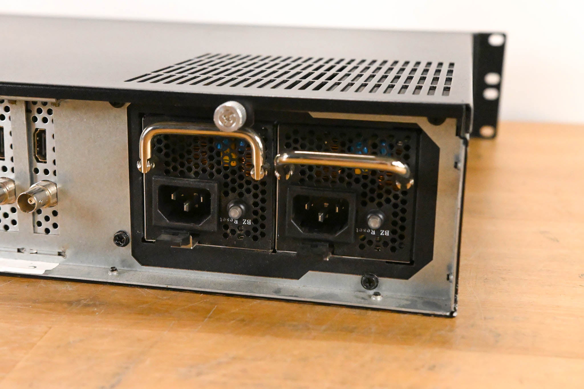 Living As One (Resi) D1000 Multisite Decoder
