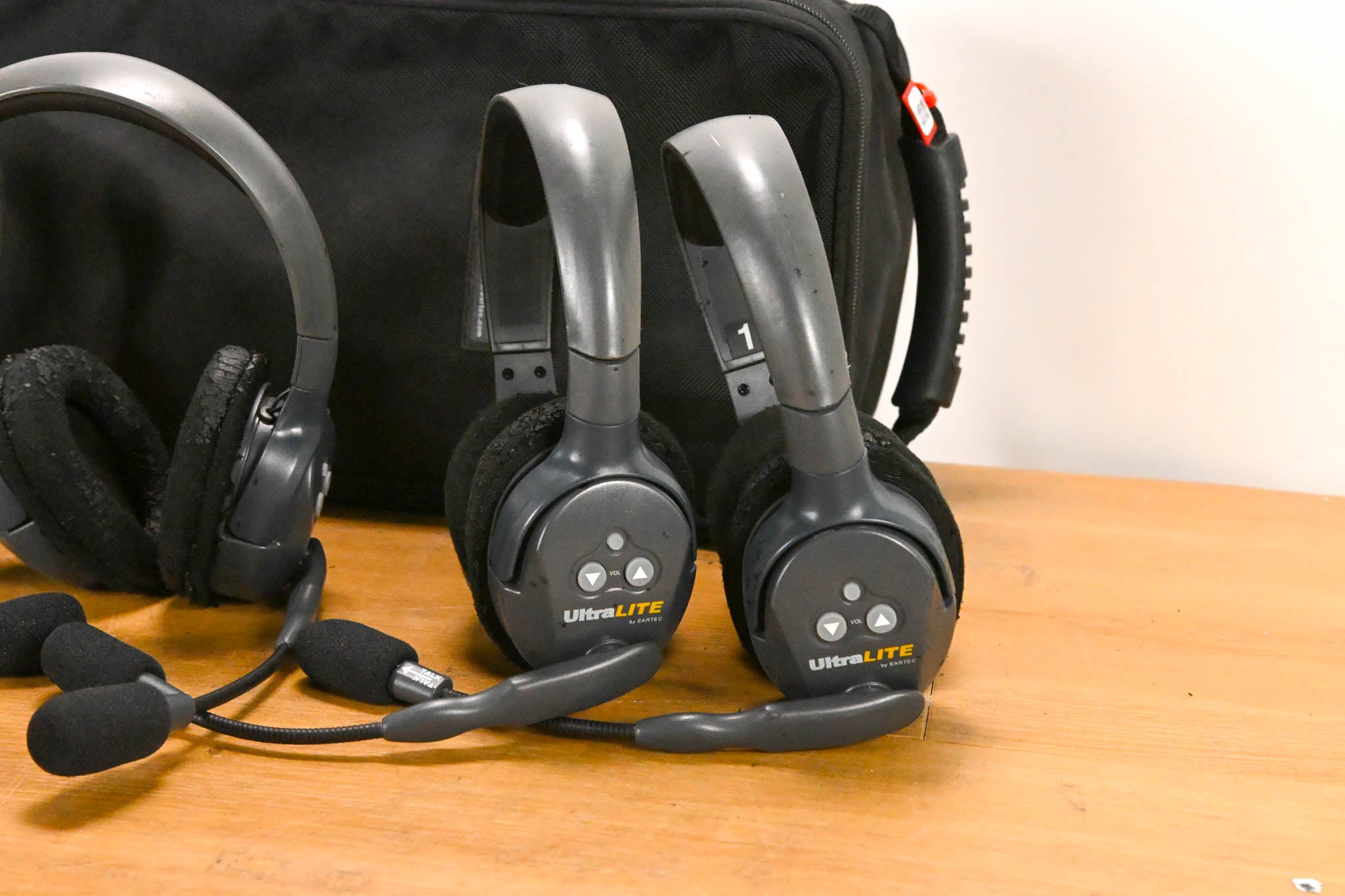 Eartec UltraLITE / Gold Wireless Remote Headsets