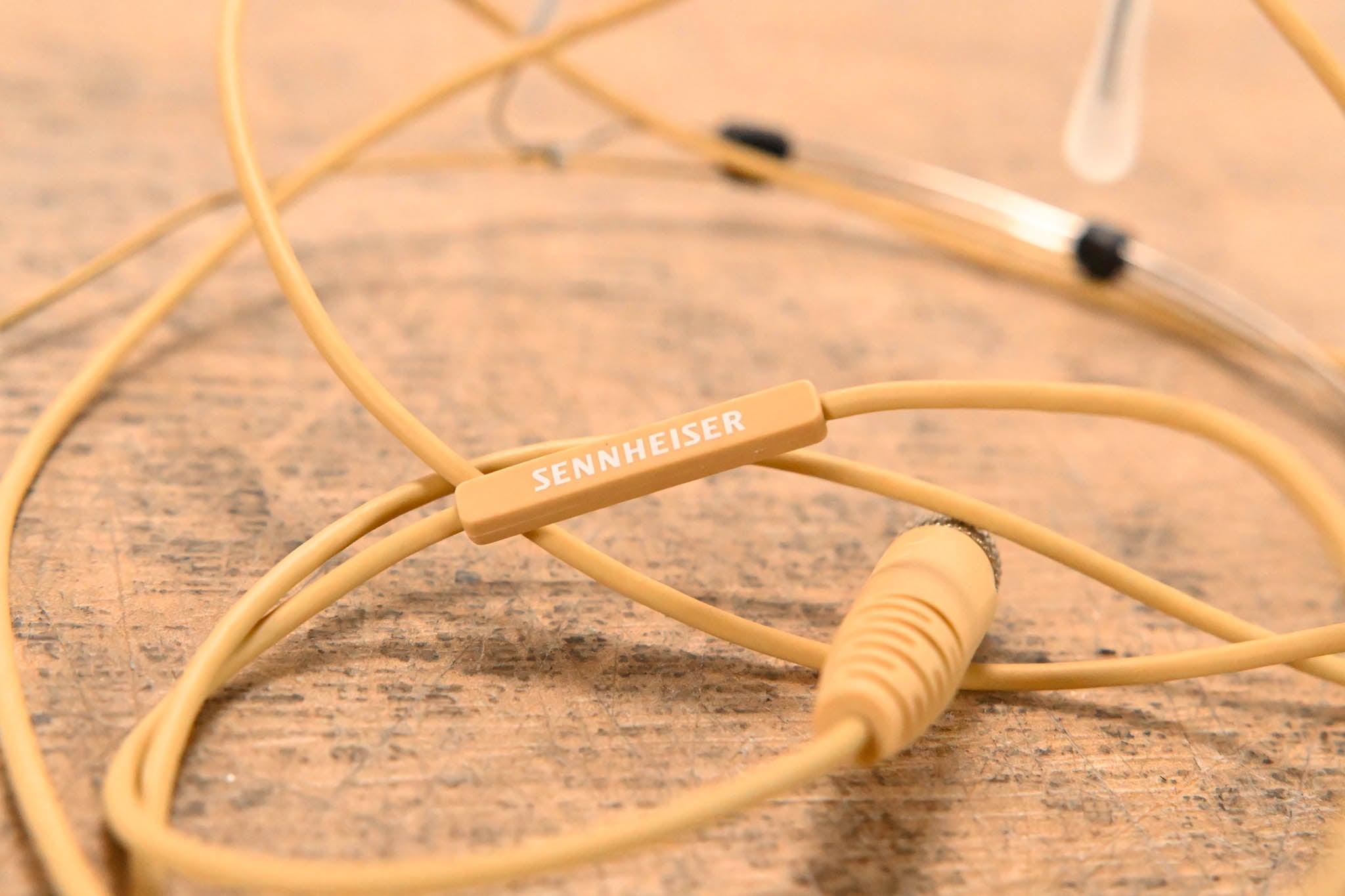 Sennheiser HSP Essential Omni Neckworn Microphone with 3.5mm Connector