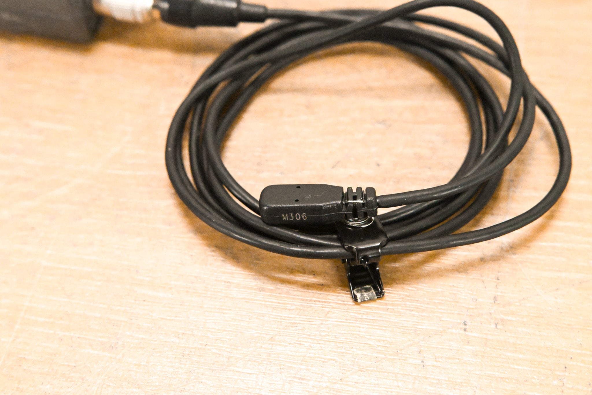 Audio-Technica AEW-T1000 Wireless Bodypack w/ Lavalier Mic - 541-566 MHz