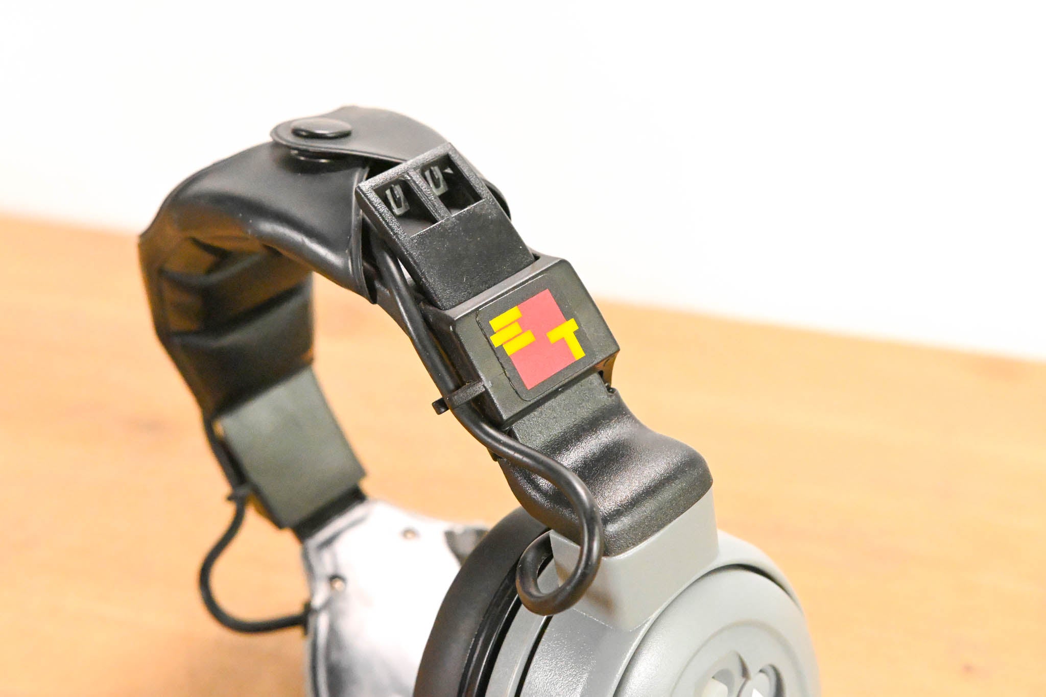 Eartec ComSTAR Single-Ear Full Duplex Wireless Headset