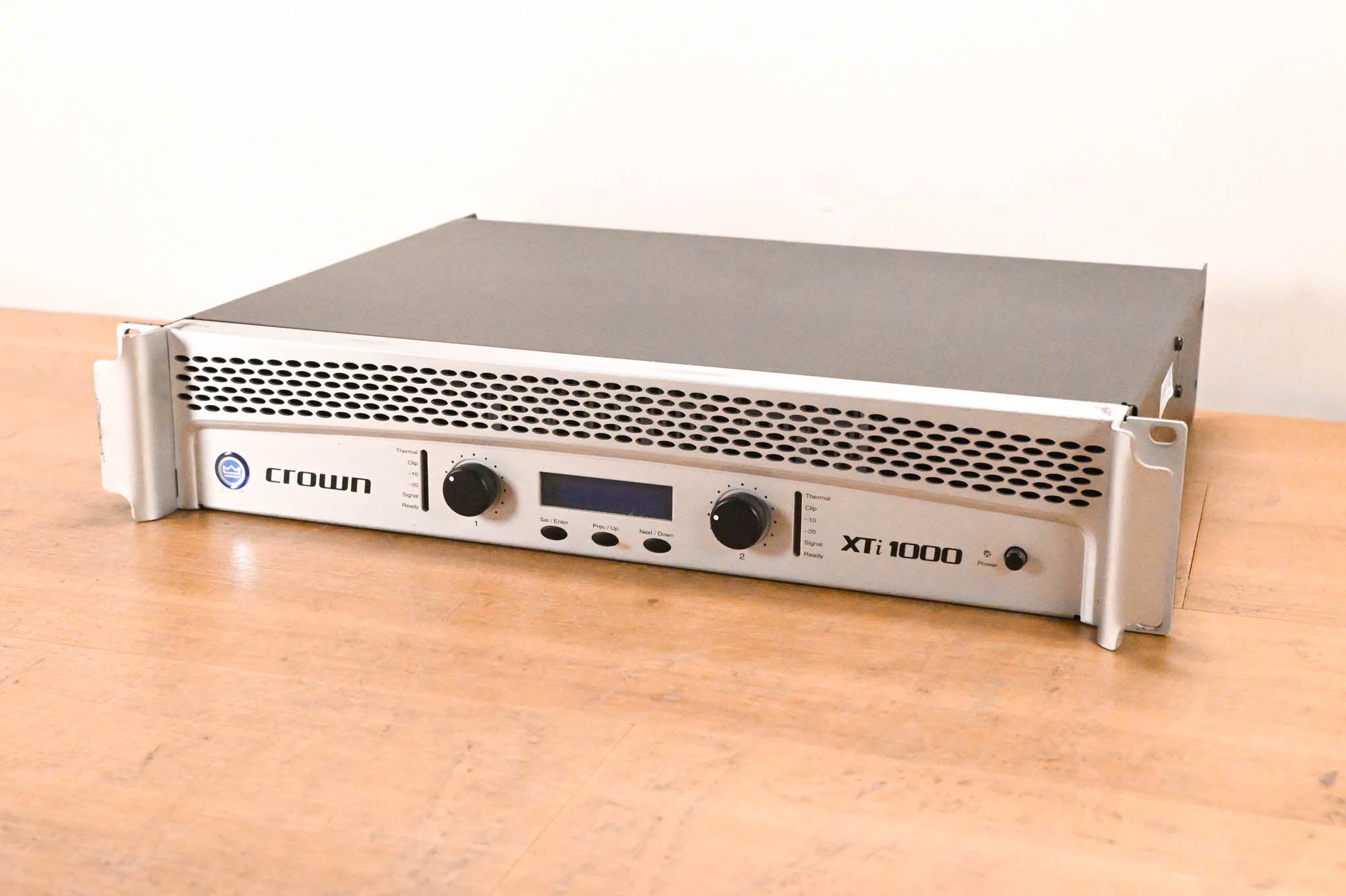 Crown XTi 1000 Stereo Power Amplifier with DSP