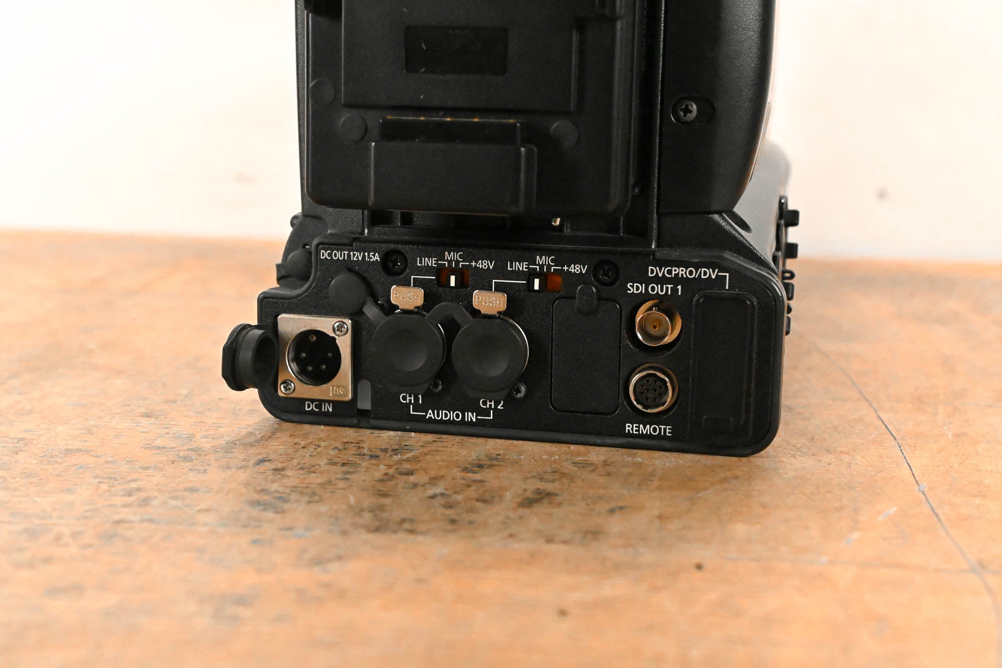 Panasonic AG-HPX370P 1/3" ENG P2HD Camcorder