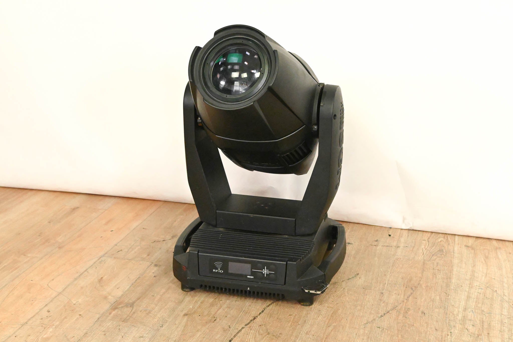 SGM GSPOT IP65 Waterproof RGB LED Moving Head Light