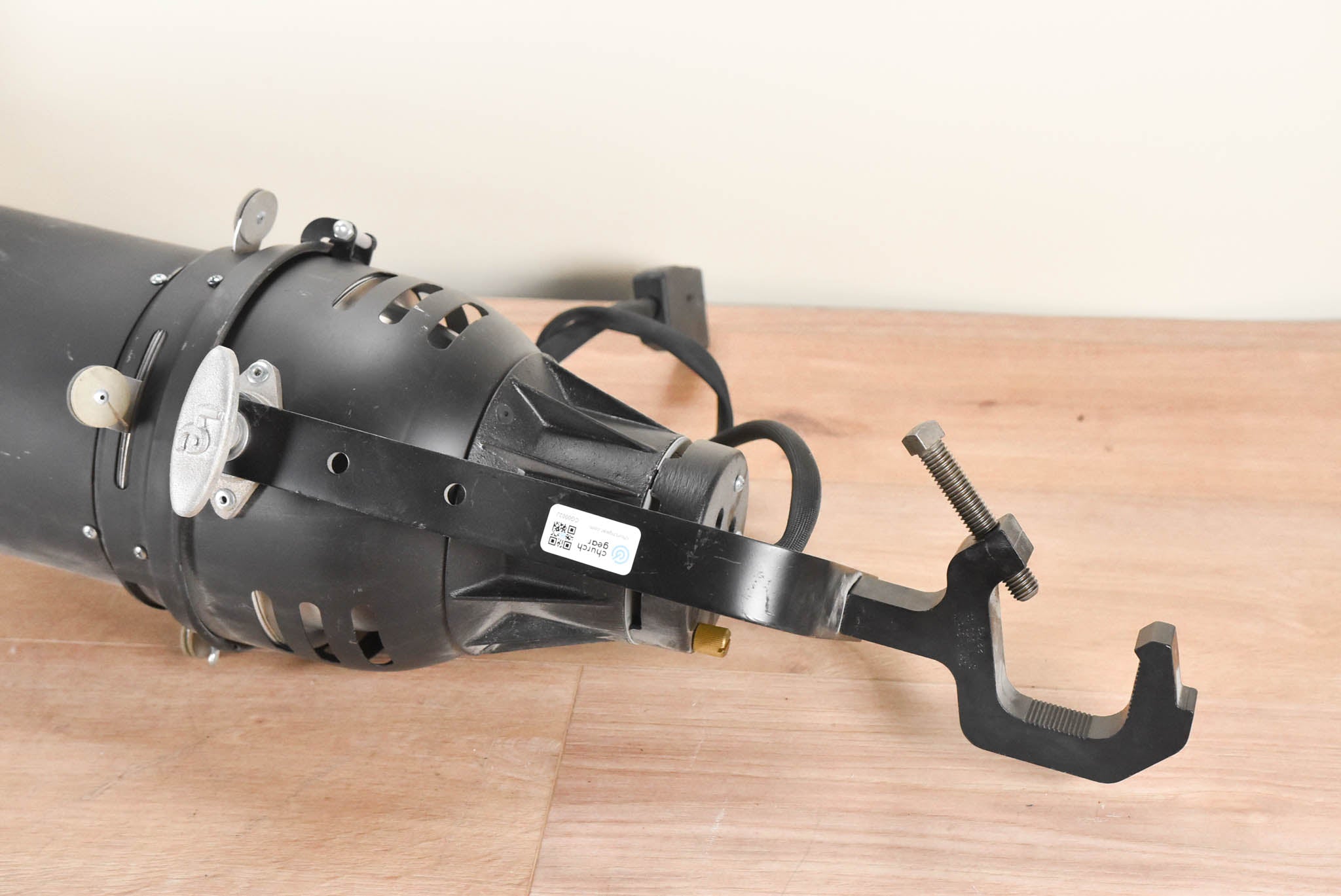 L&E AQ61 Ellipsoidal Light (Unknown Lens Degree)