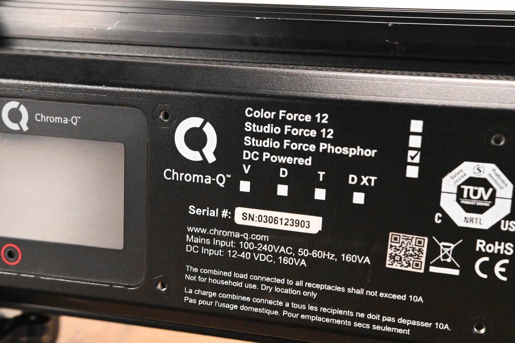 Chroma-Q Studio Force V 12 Phosphor Variable White LED Fixture