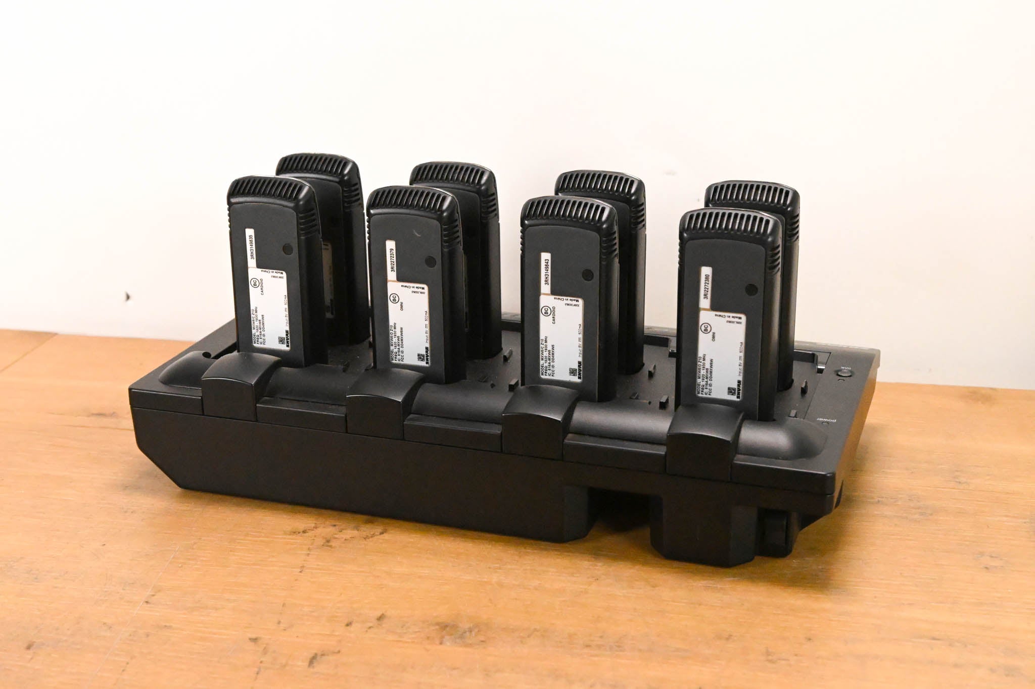 Shure MXWNCS8 Charging Station w/ MXW6 Boundary Mics (NO POWER SUPPLY)