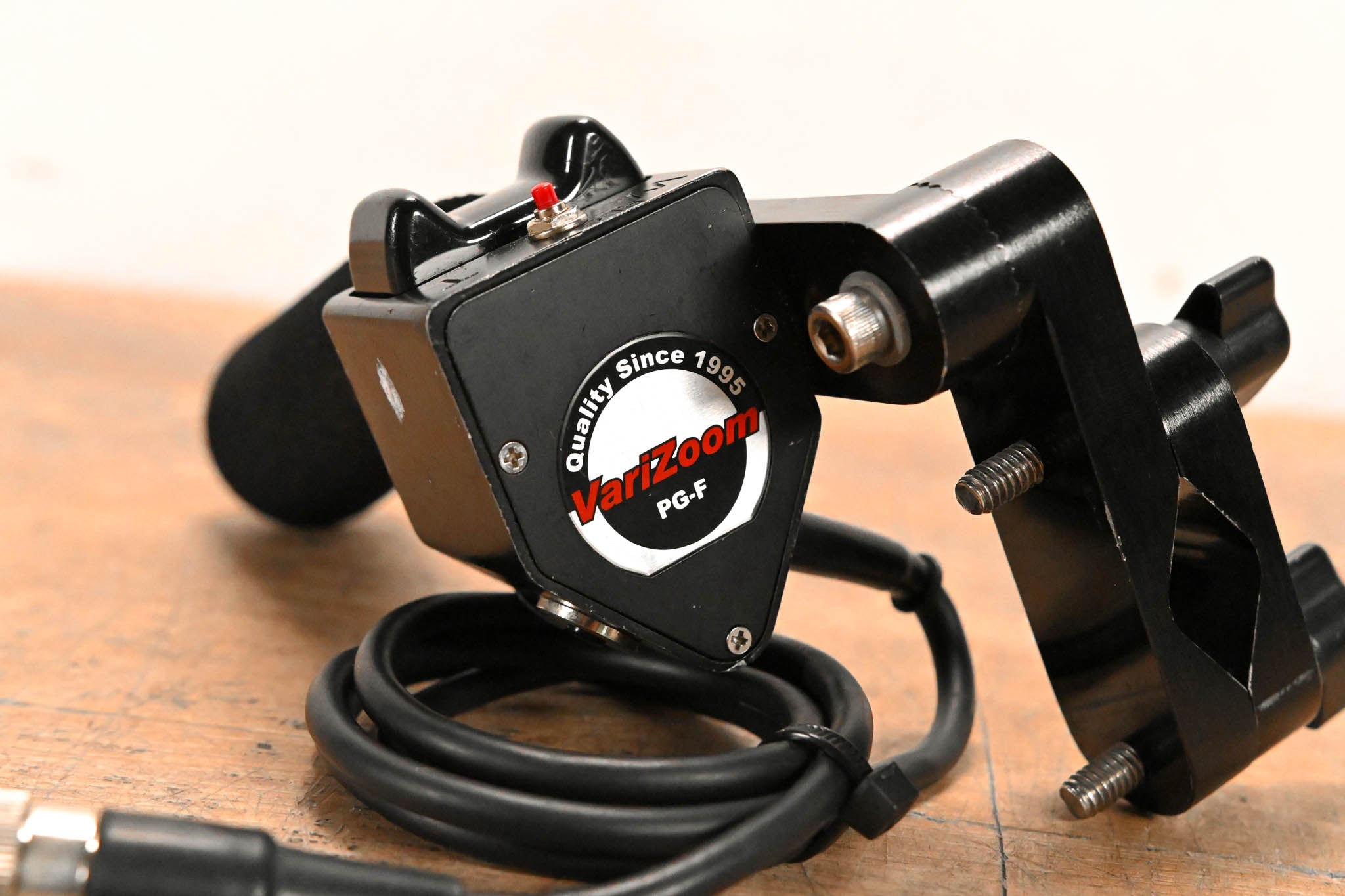 VariZoom VZ-PG-F Zoom Controller