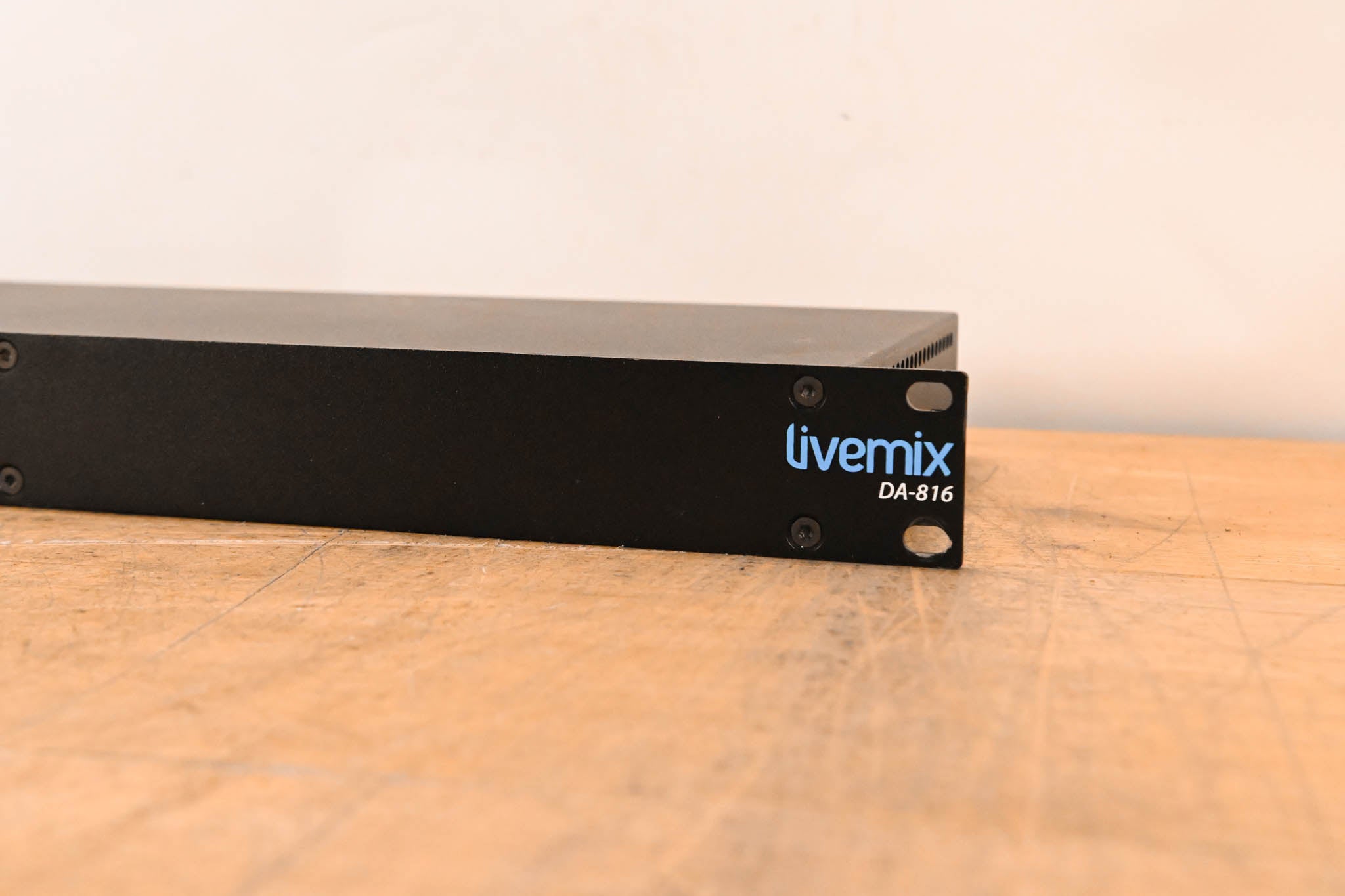 Digital Audio Labs Livemix DA-816 Analog Output Unit (NO POWER SUPPLY)