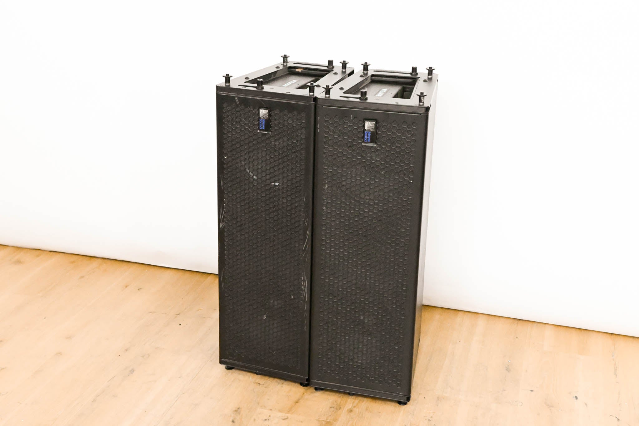 Meyer Sound M'elodie High-Power Curvilinear Array Loudspeaker (PAIR)