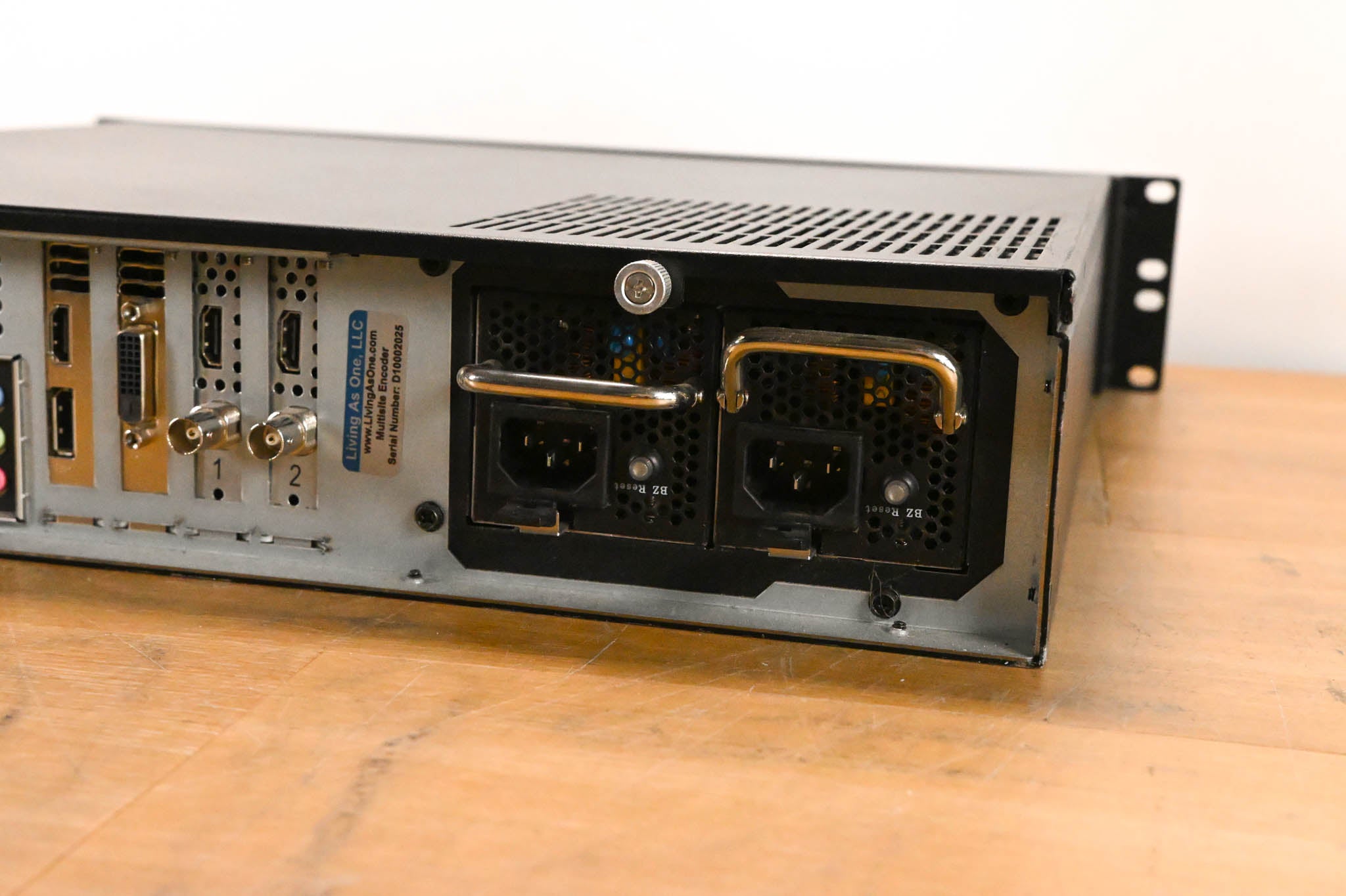 Living As One (Resi) D1000 Multisite Decoder