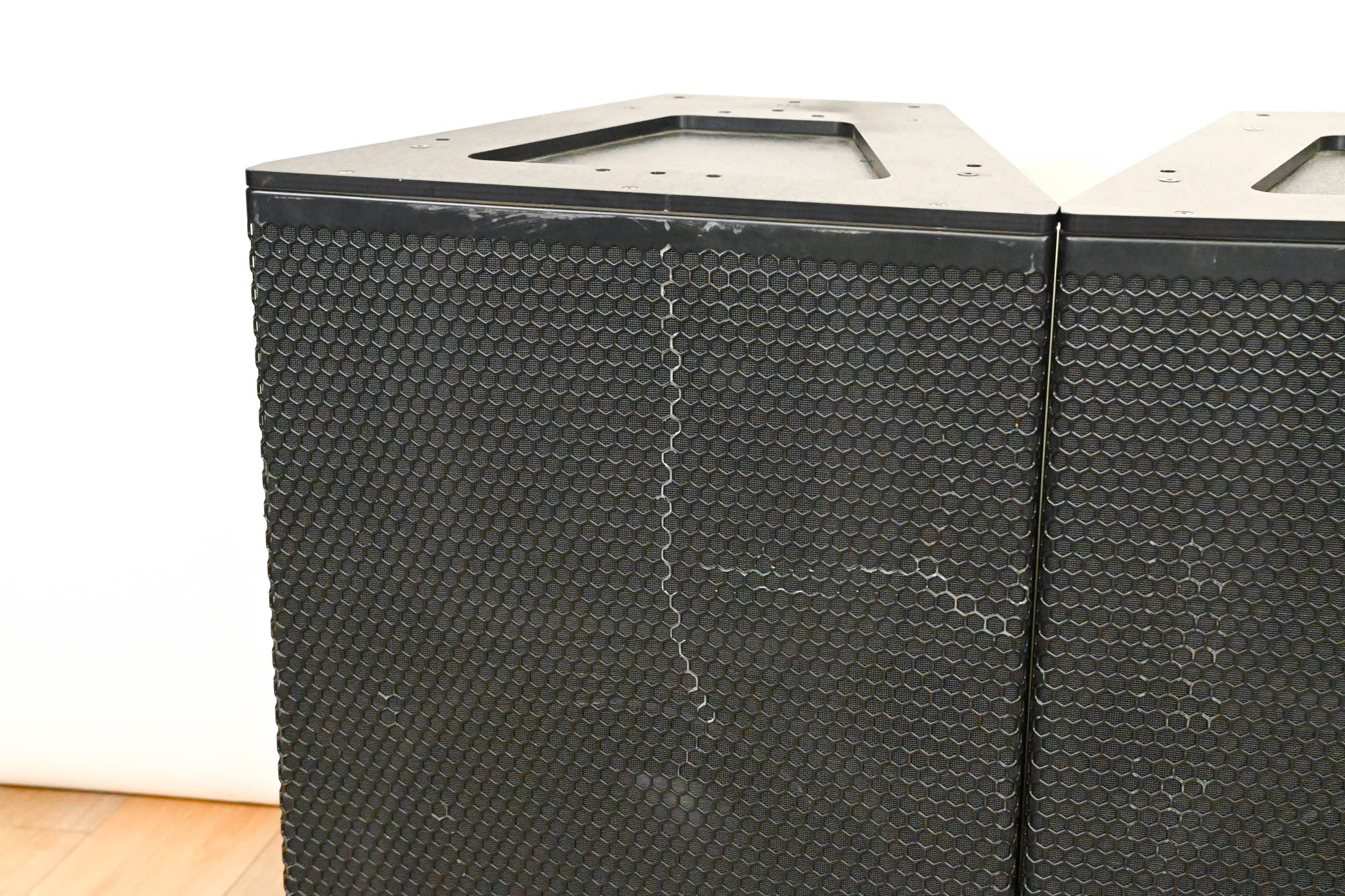Meyer Sound UPQ-2P Active Narrow Coverage Loudspeaker (PAIR)