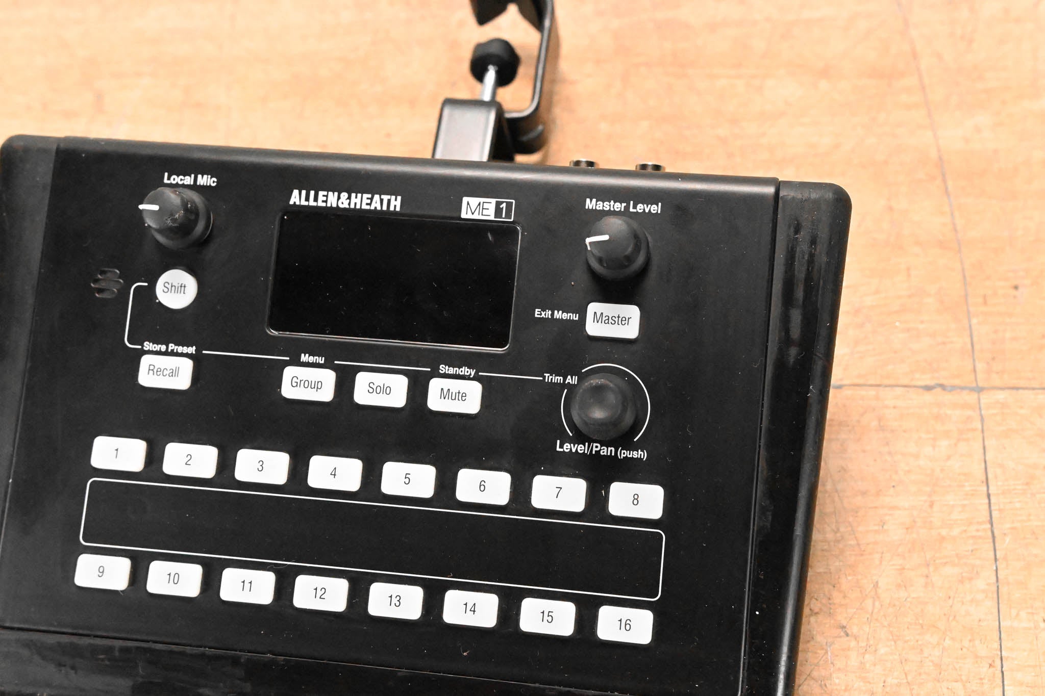 Allen & Heath ME-1 Personal Monitor Mixer