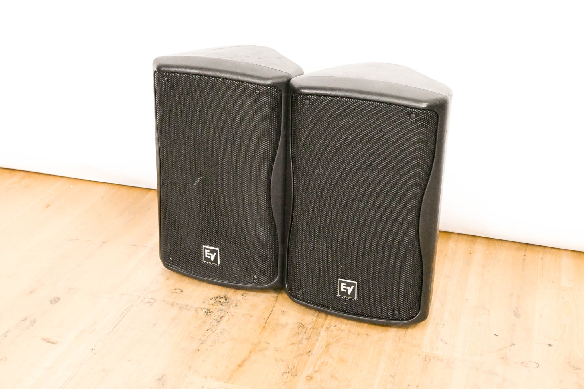 Electro-Voice (EV) ZX1-90 8-inch Two-Way Passive Loudspeaker (PAIR)
