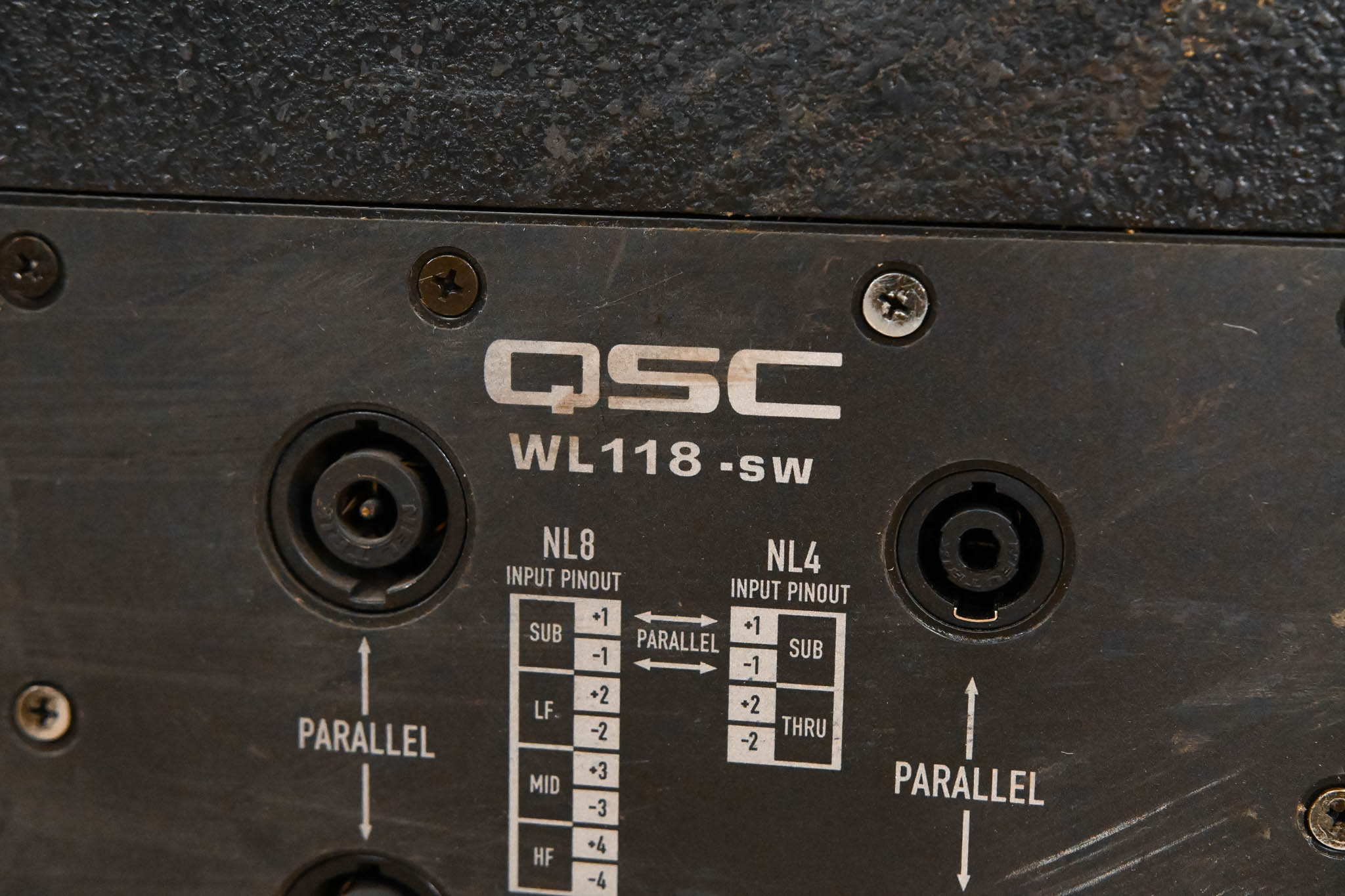 QSC WL118-sw 18" 850W Passive Line Array Subwoofer