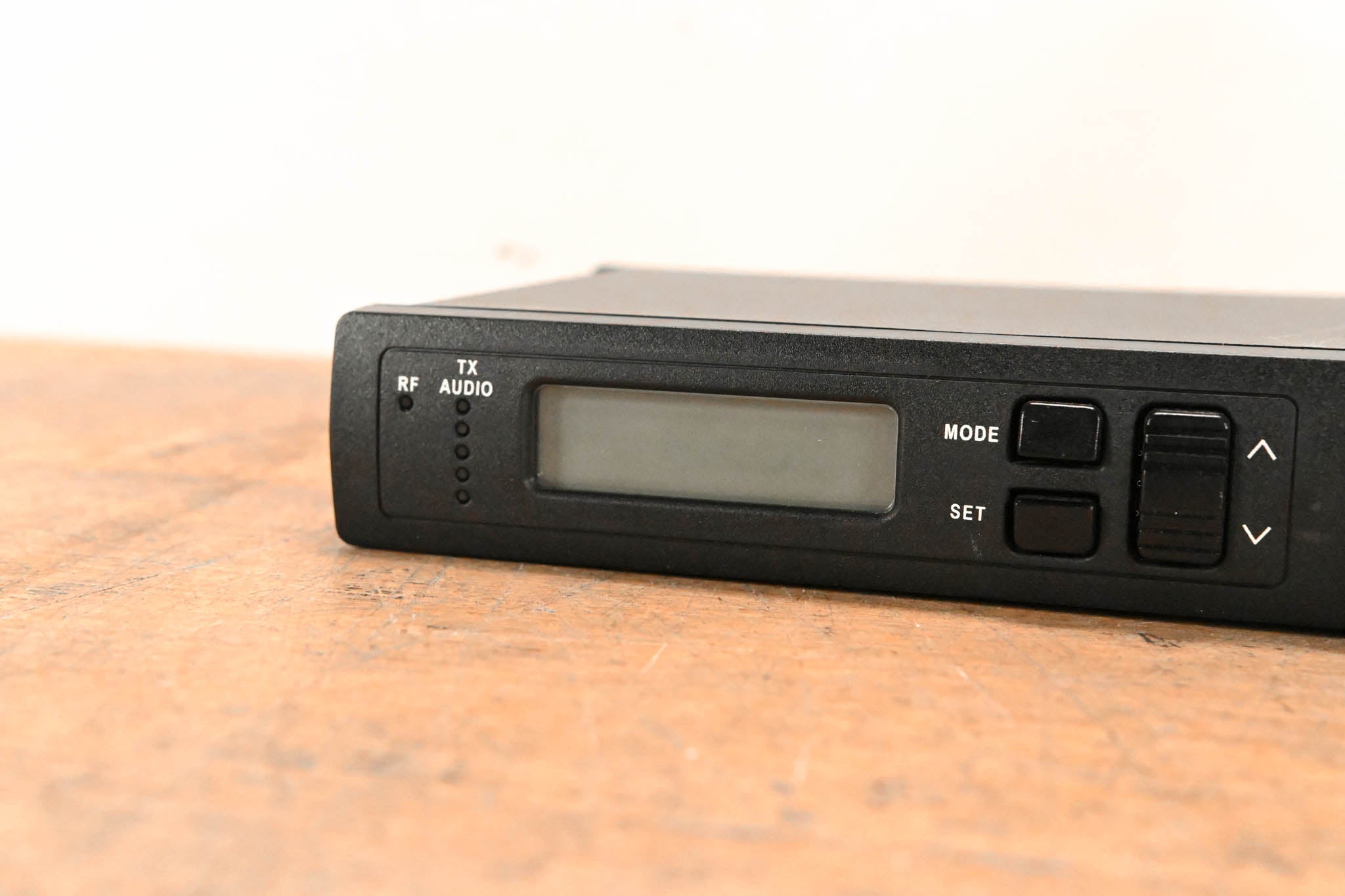 Shure ULXS14 Bodypack Wireless System - J1 Band (NO POWER SUPPLY)